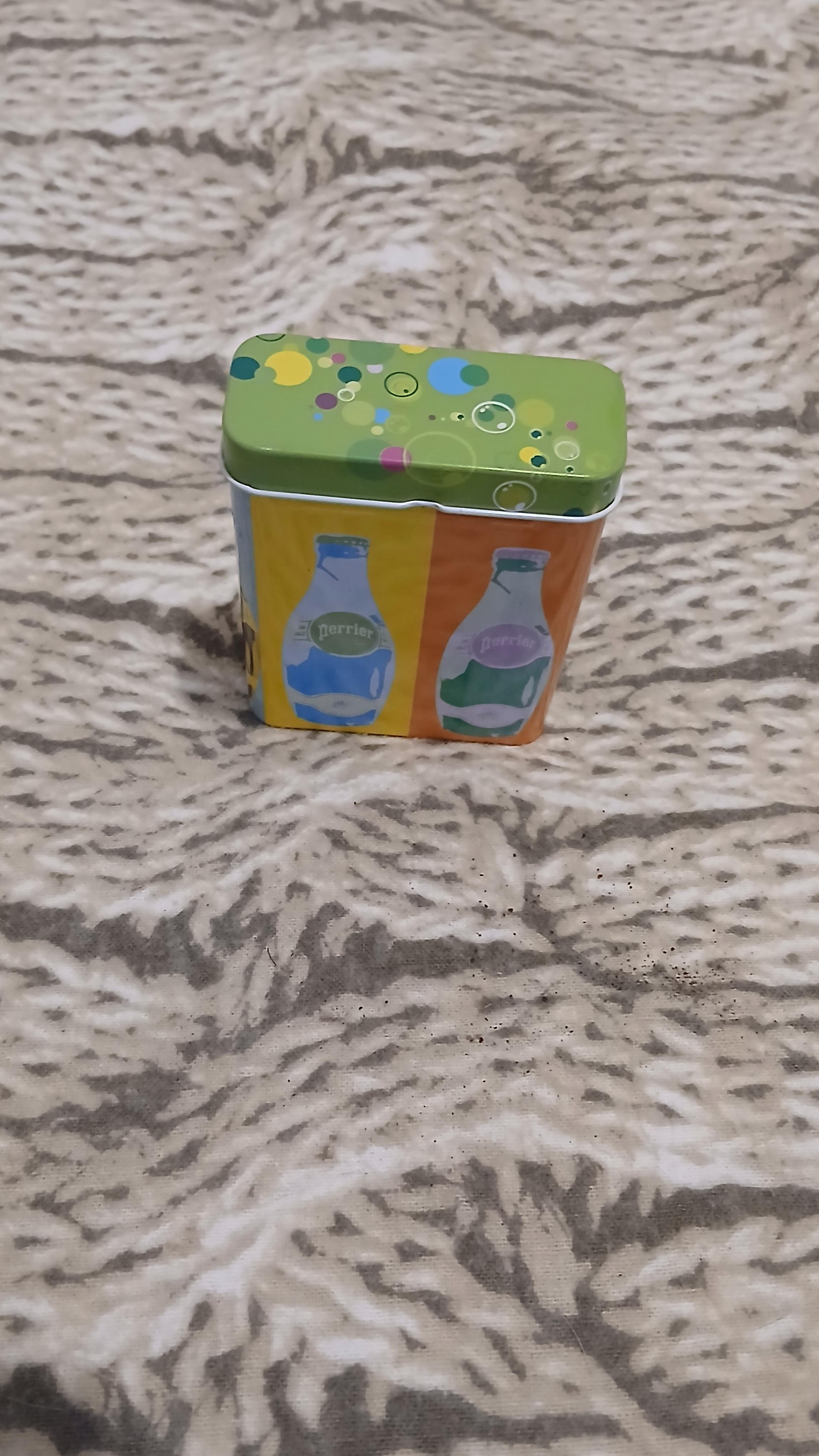 troc de troc reserver celestine 87 boîte en fer image 0