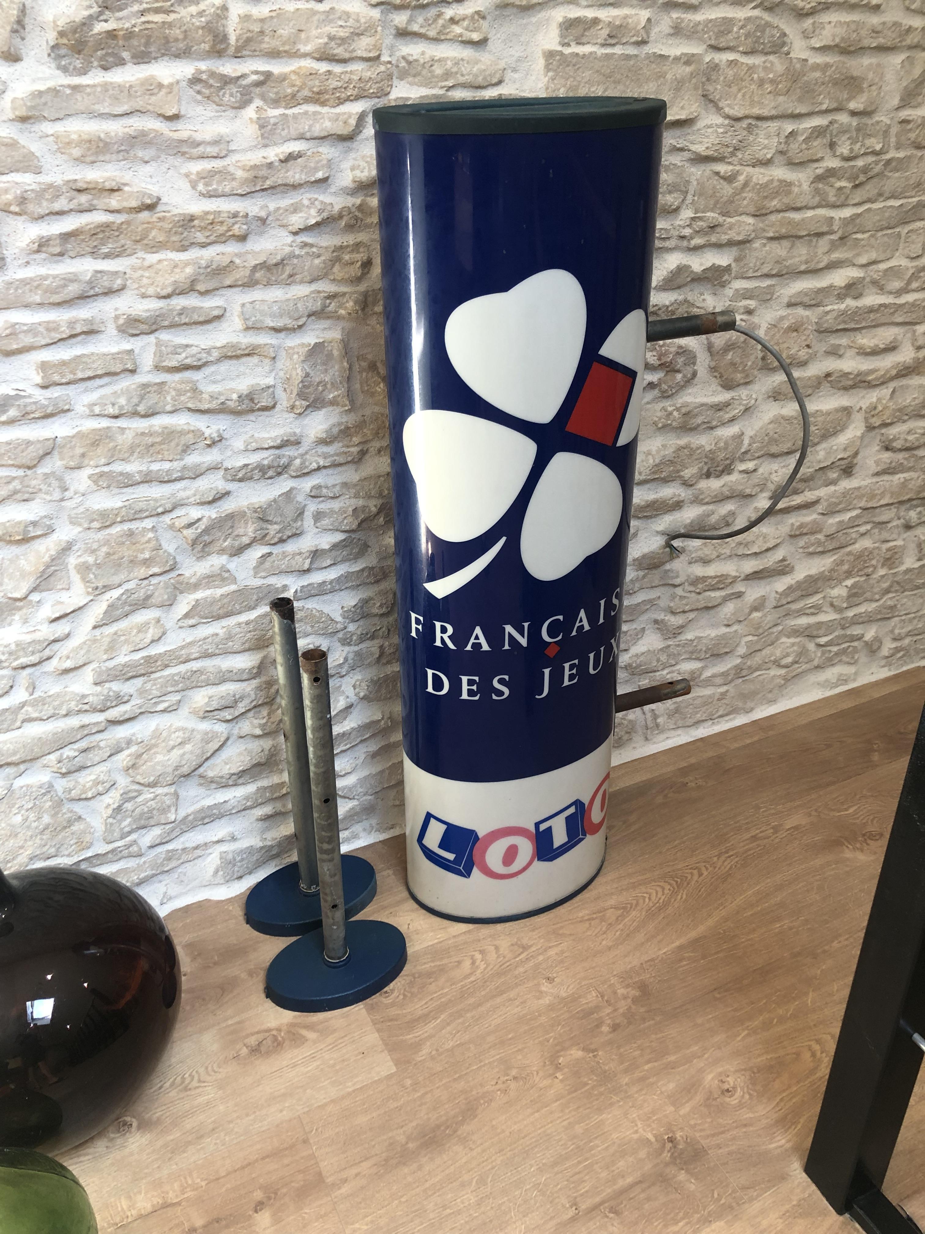 troc de troc enseigne lumineuse française des jeux image 0