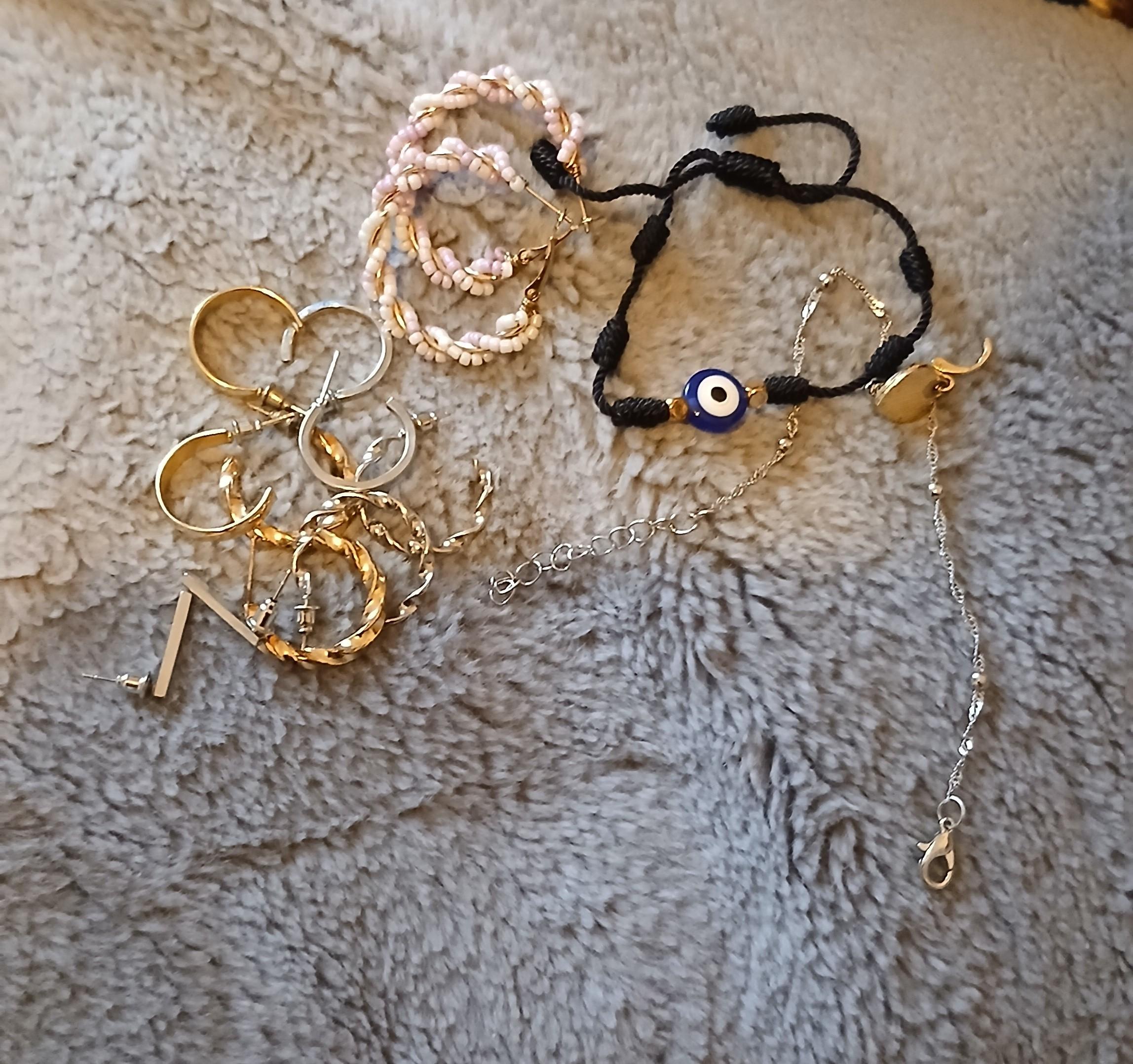 troc de troc lots de bijoux image 0