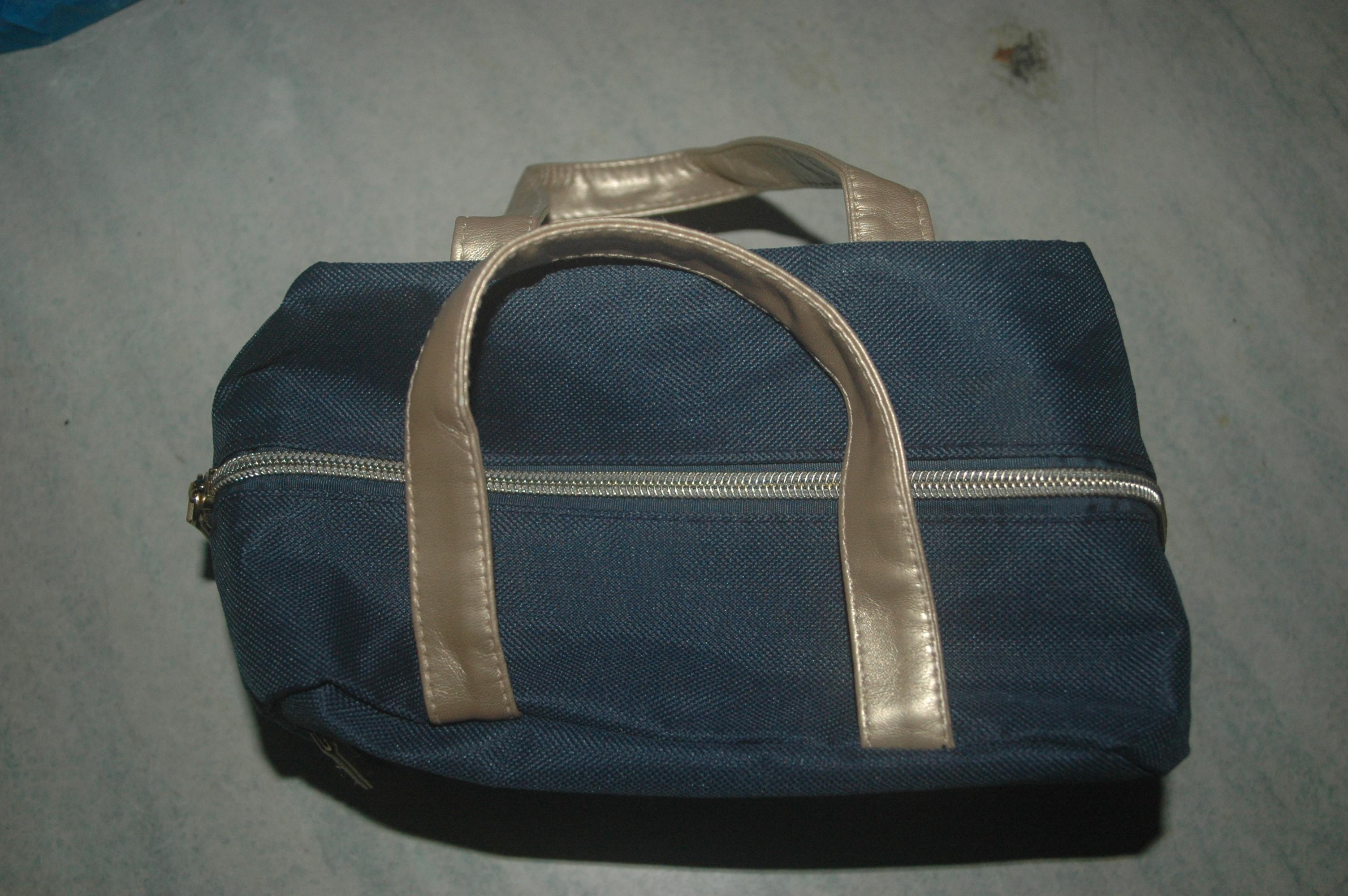 troc de troc petite trousse toilette image 0