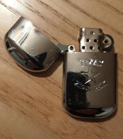 troc de troc briquet zippo - marquage texas / 1 face image 0