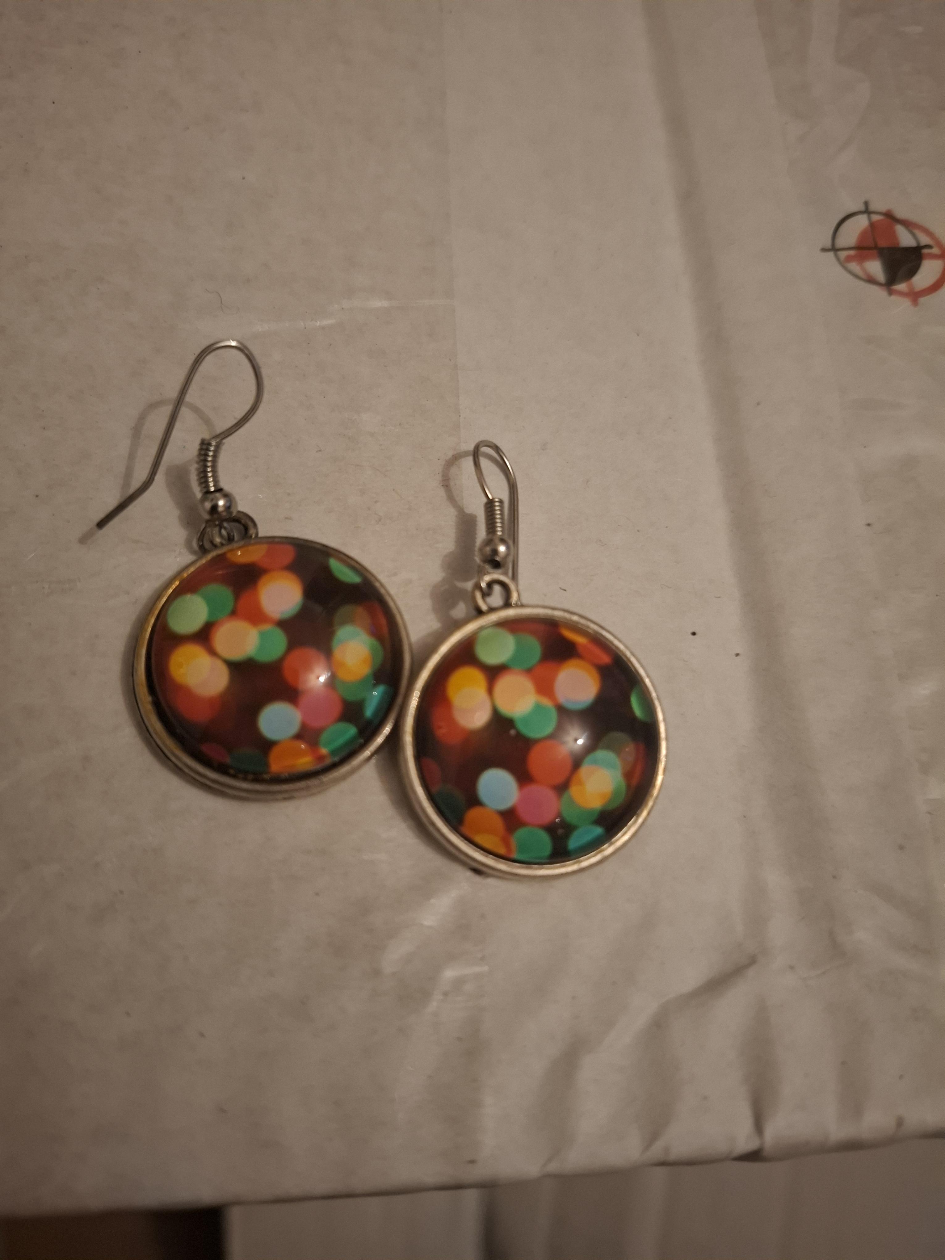 troc de troc reserve boucles d'oreilles image 0