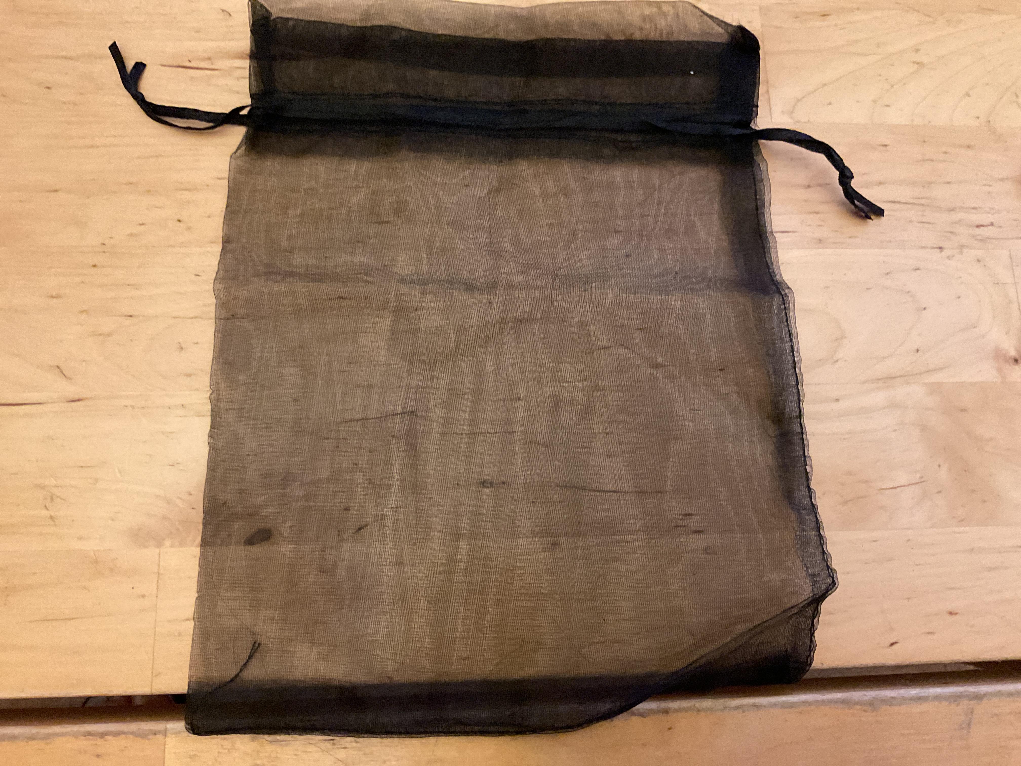 troc de troc pochette organdi image 0