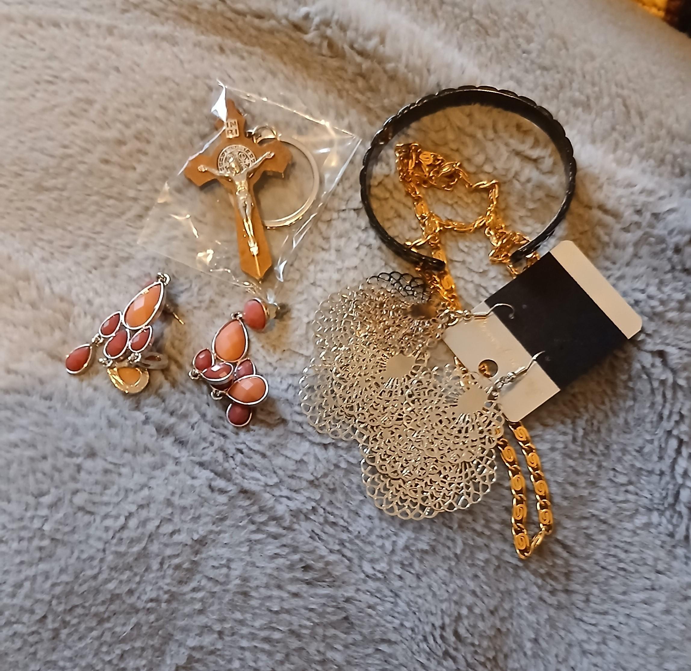 troc de troc lots de bijoux image 0