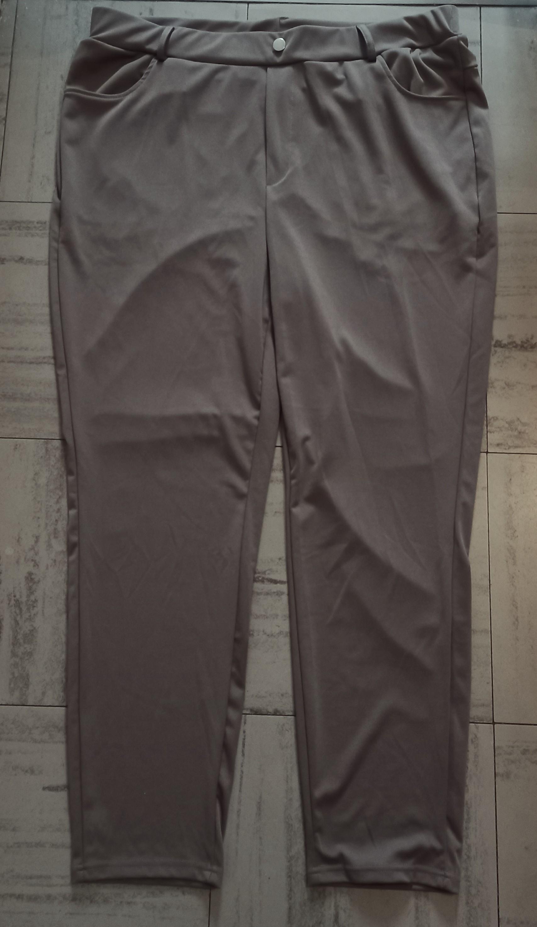 troc de troc pantalon gris. image 0