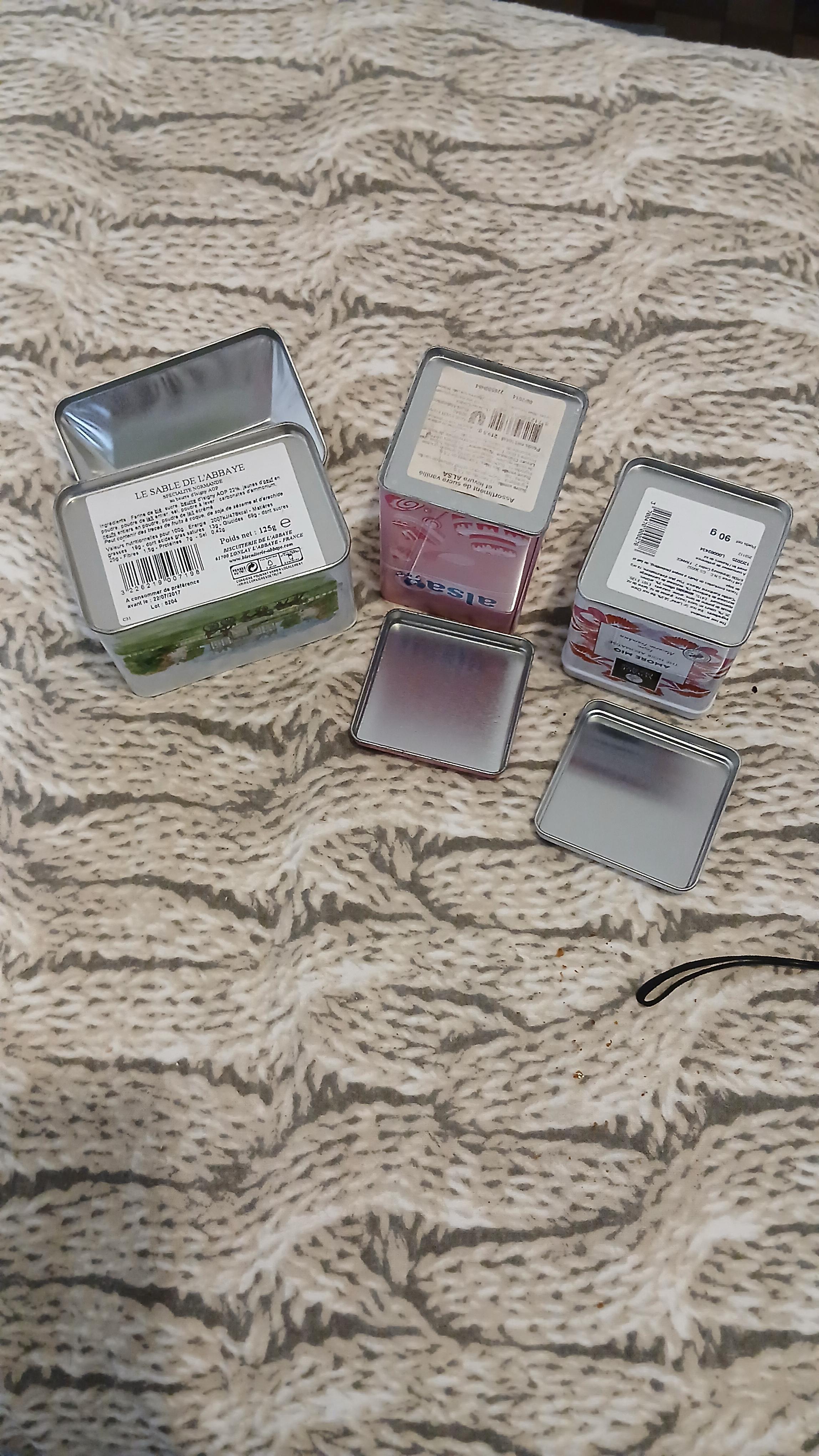 troc de troc lots de boîtes en fer image 2