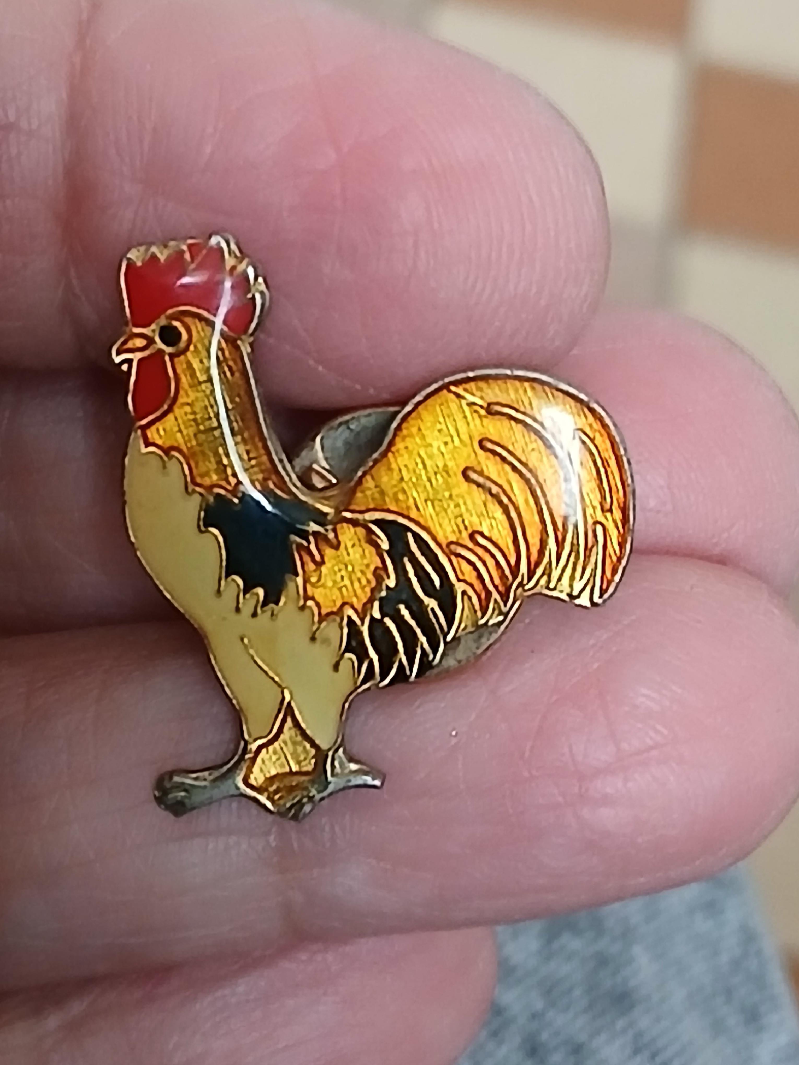 troc de troc reserver troqueuse  un pins image 0