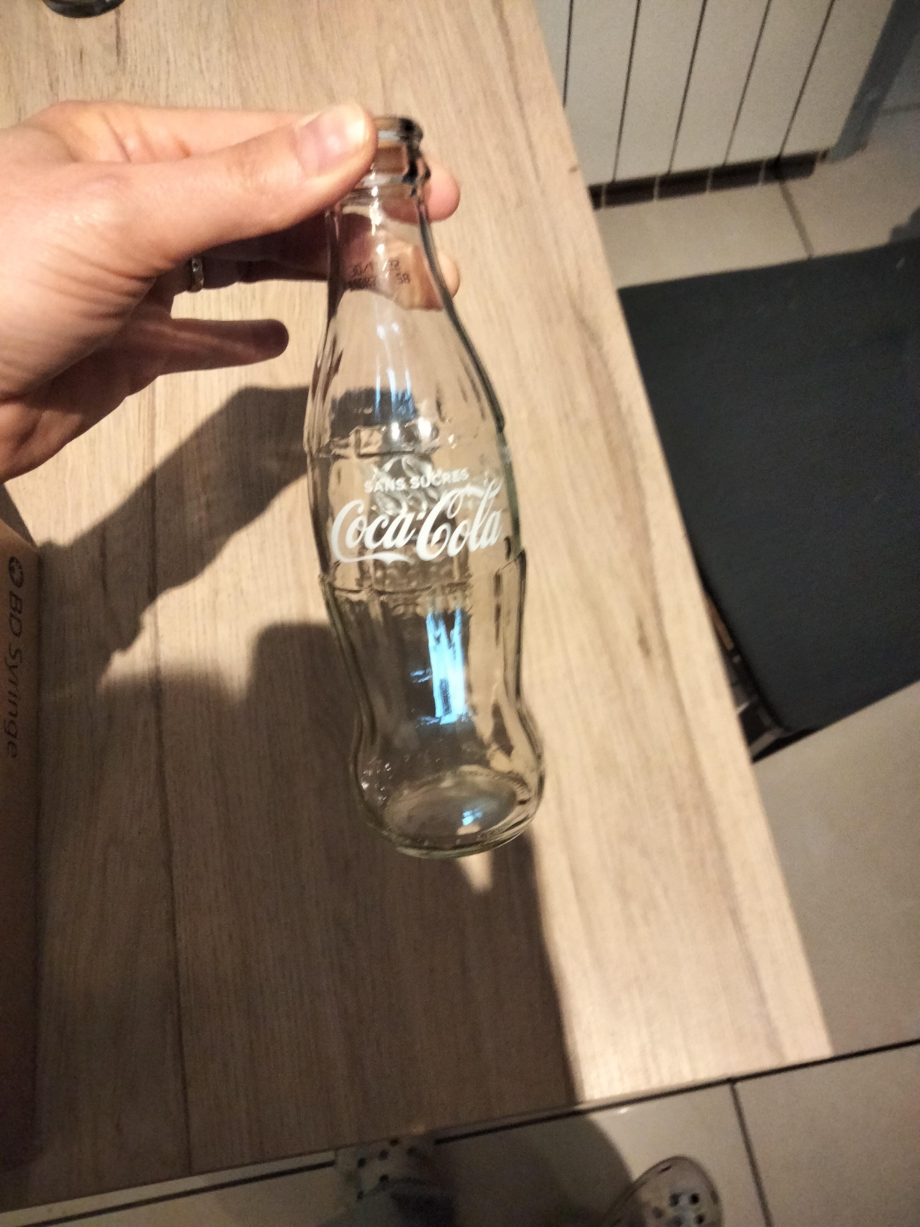 troc de troc bouteilles de coca cola vide image 1