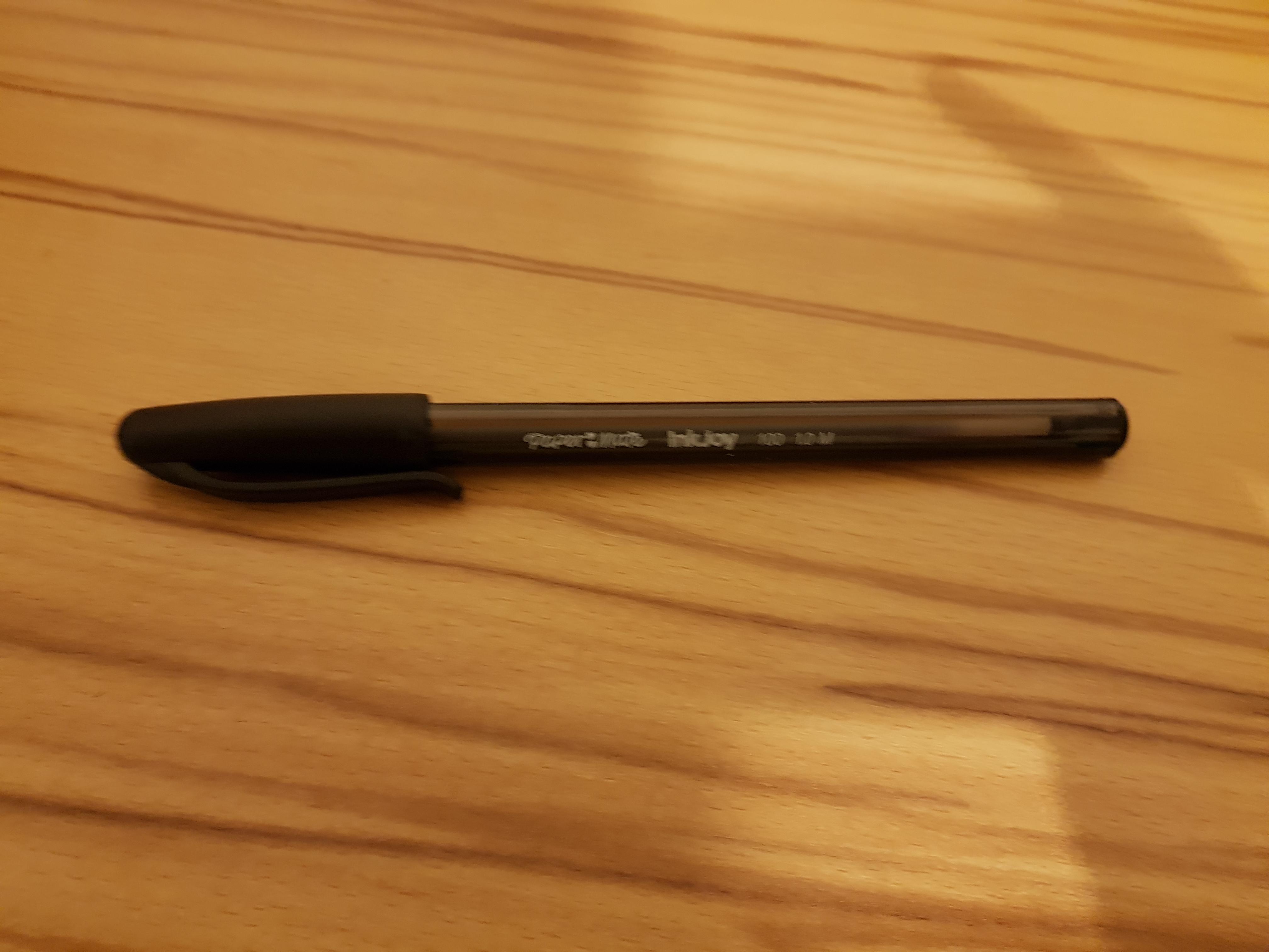 troc de troc stylo noir basique qui fonctionne ! image 0