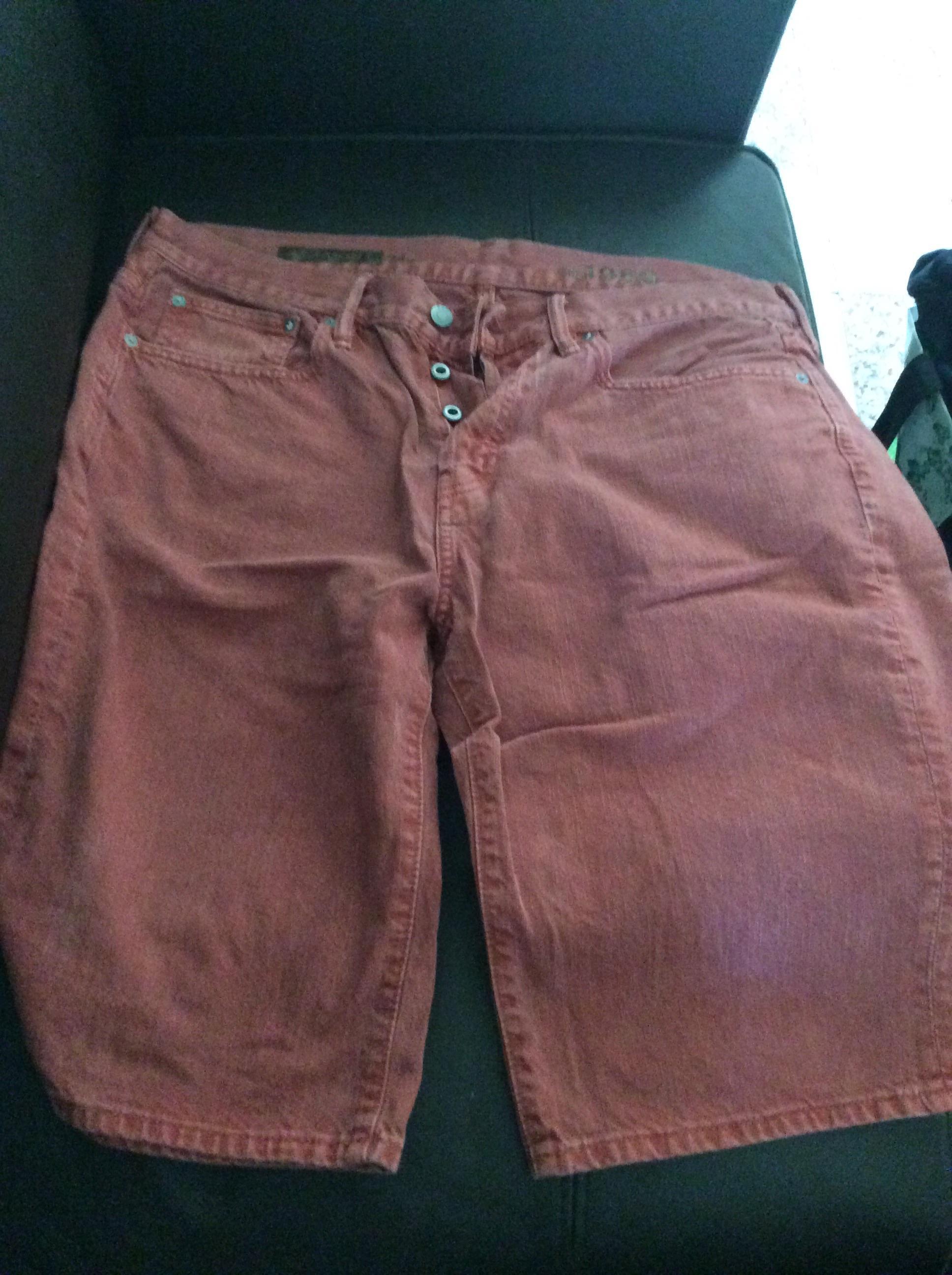 troc de troc bermuda hommegap 1969 jean coloré  taille straight 34 100% coton image 0