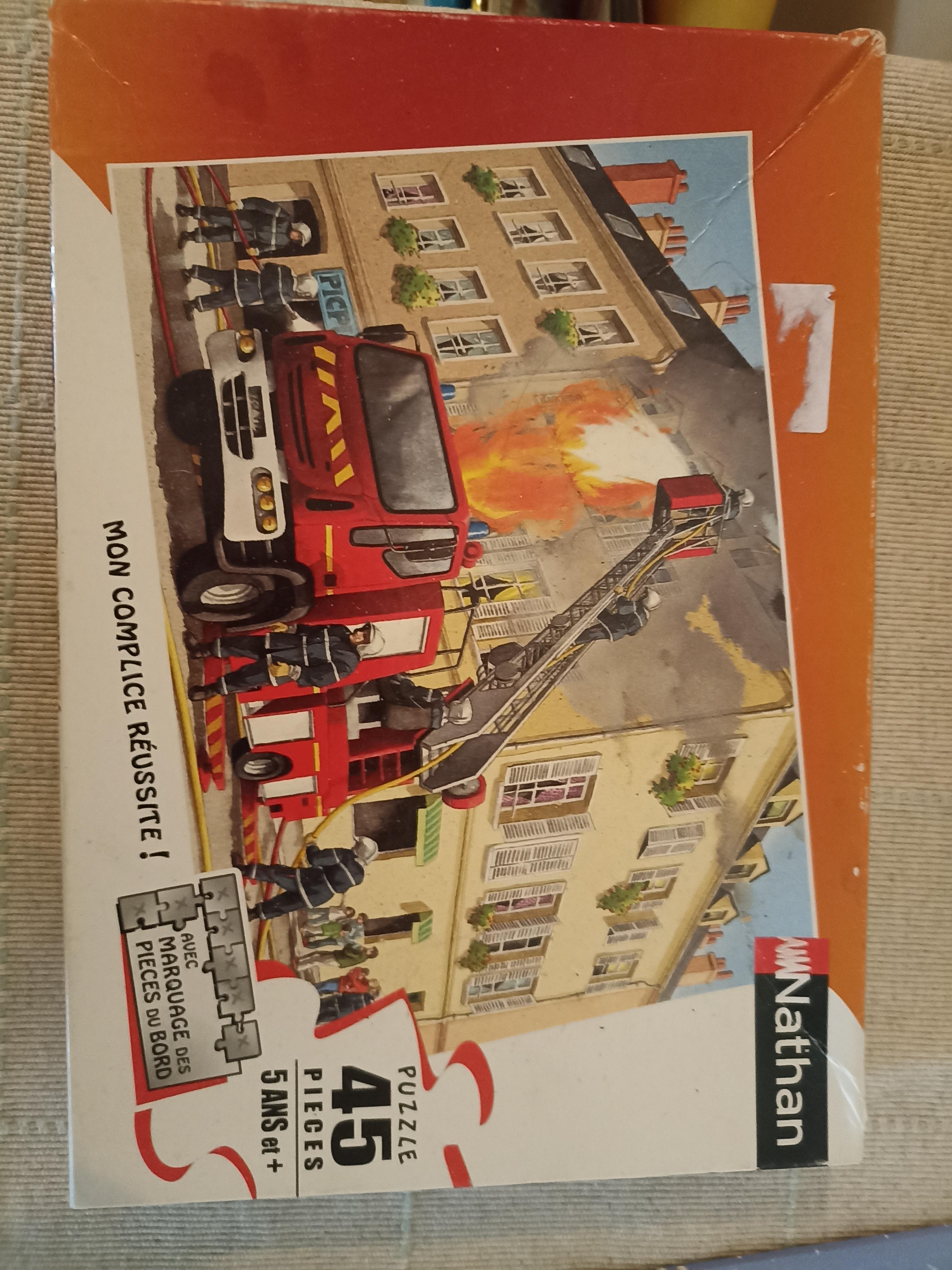 troc de troc puzzle camion de pompier. image 0