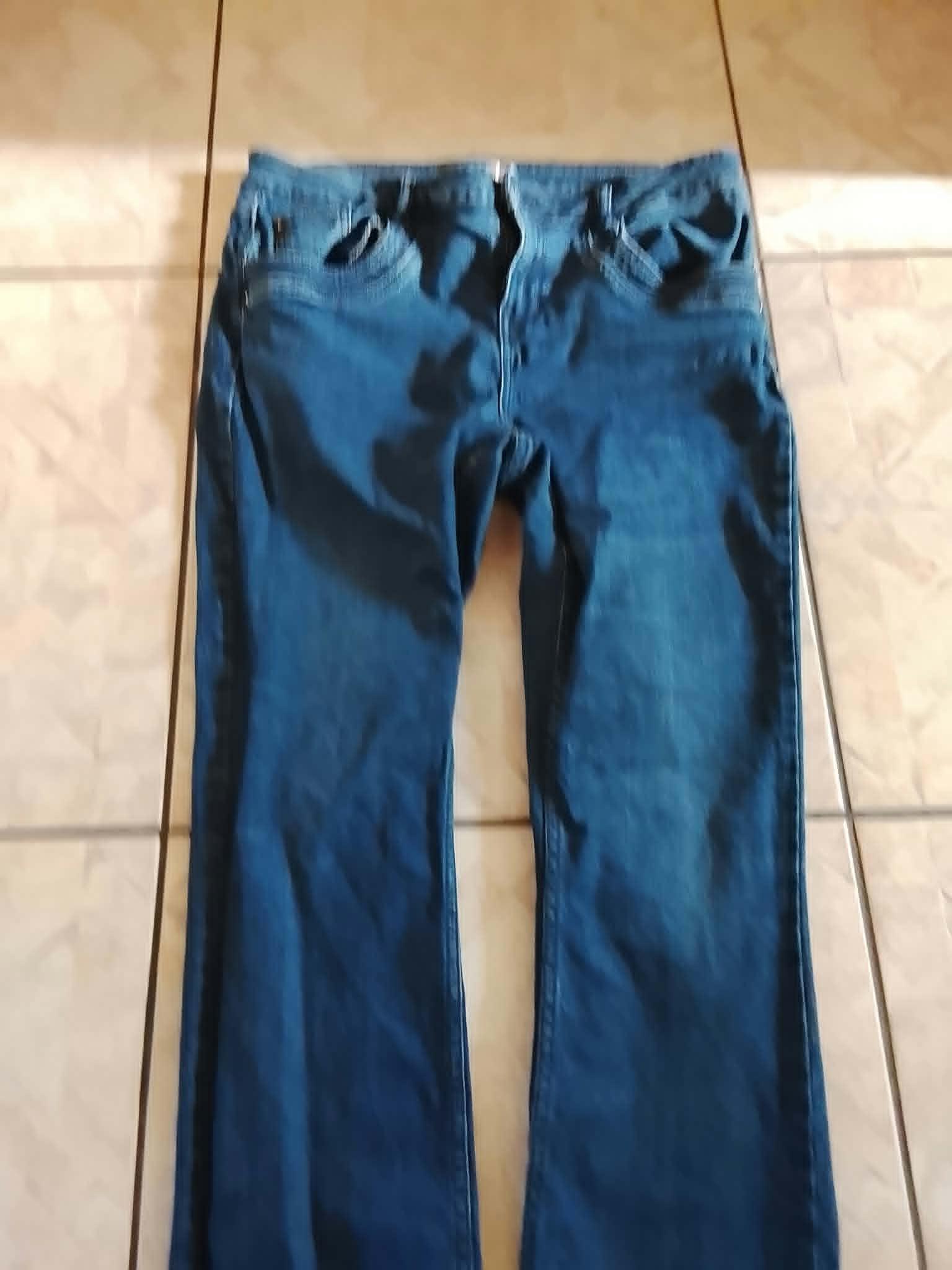 troc de troc jeans taille 44 marque wonman  bon etat image 1