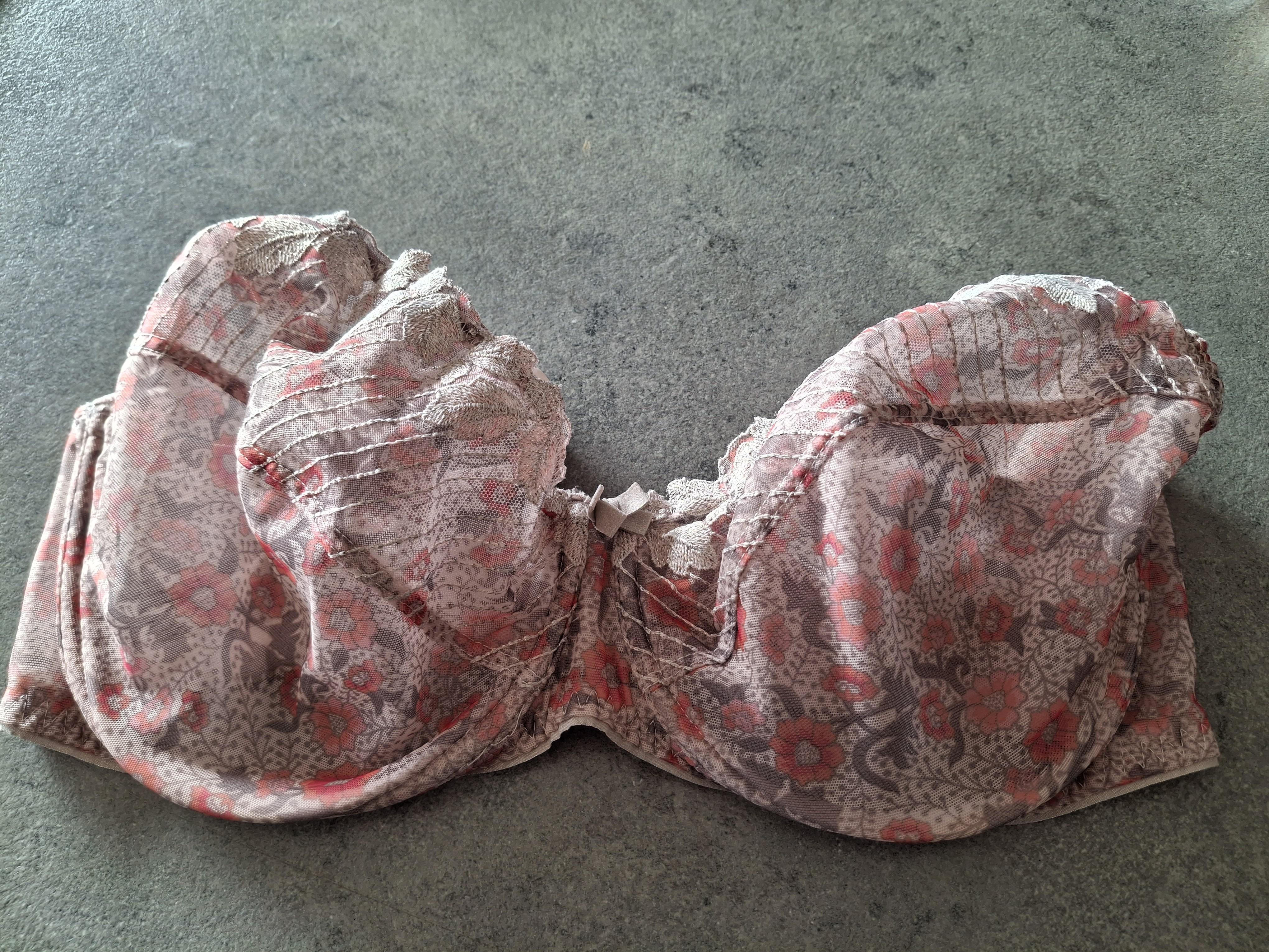 troc de troc soutien gorge sans complexe image 0