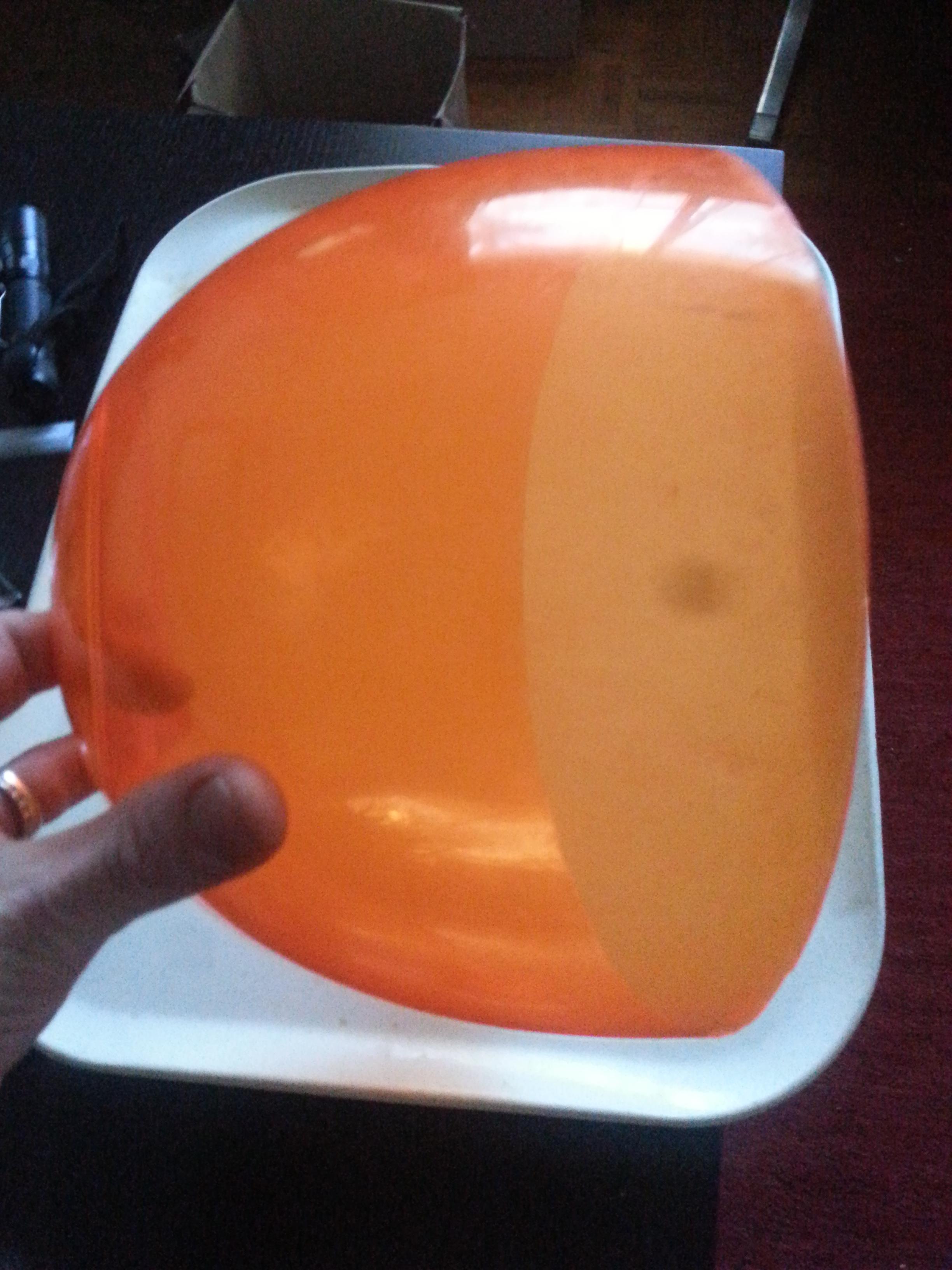 troc de troc bol orange (peut servir d'objet détourné comme une lampe) image 0
