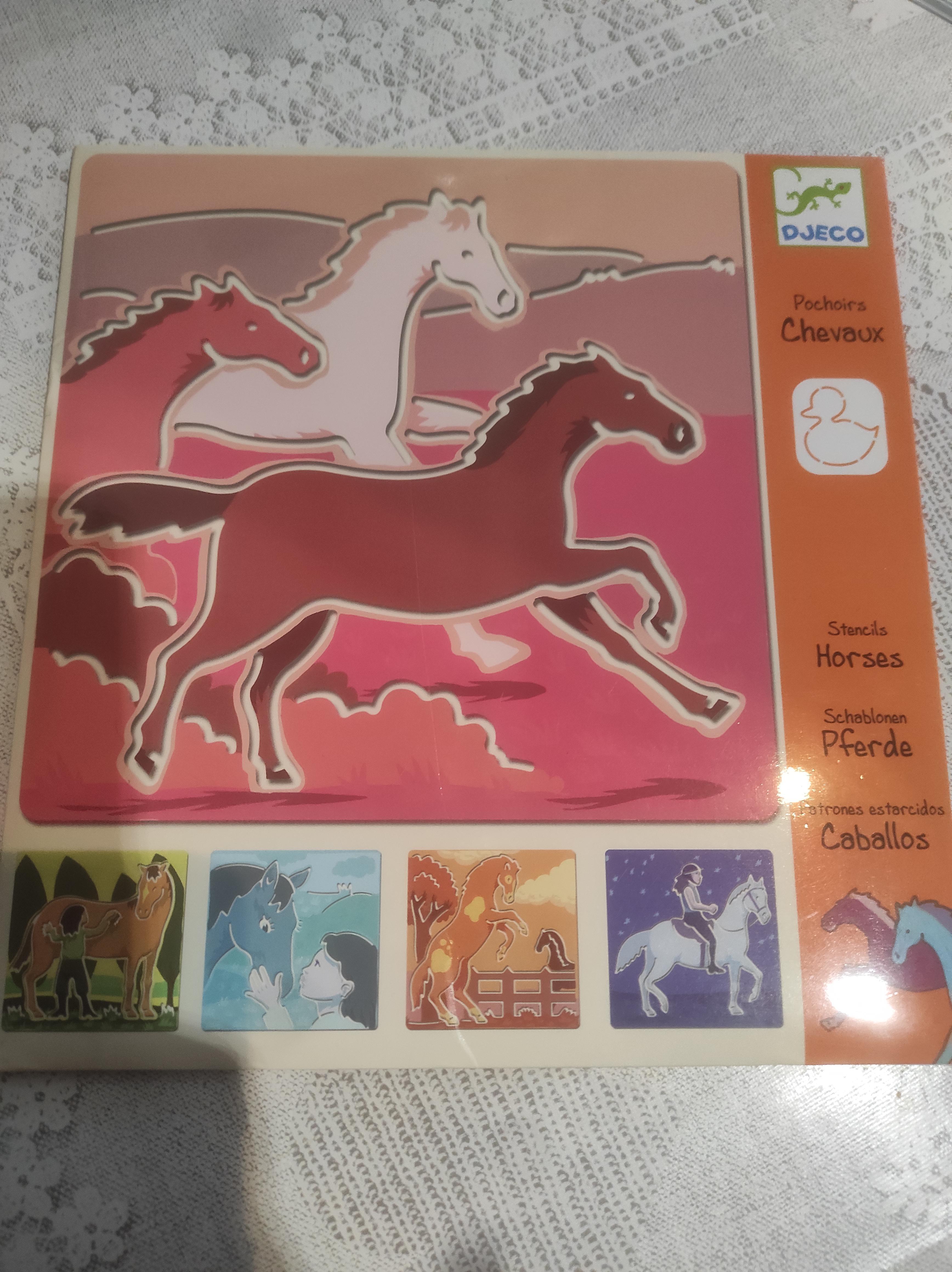 troc de troc 5 pochoirs chevaux djeco image 0