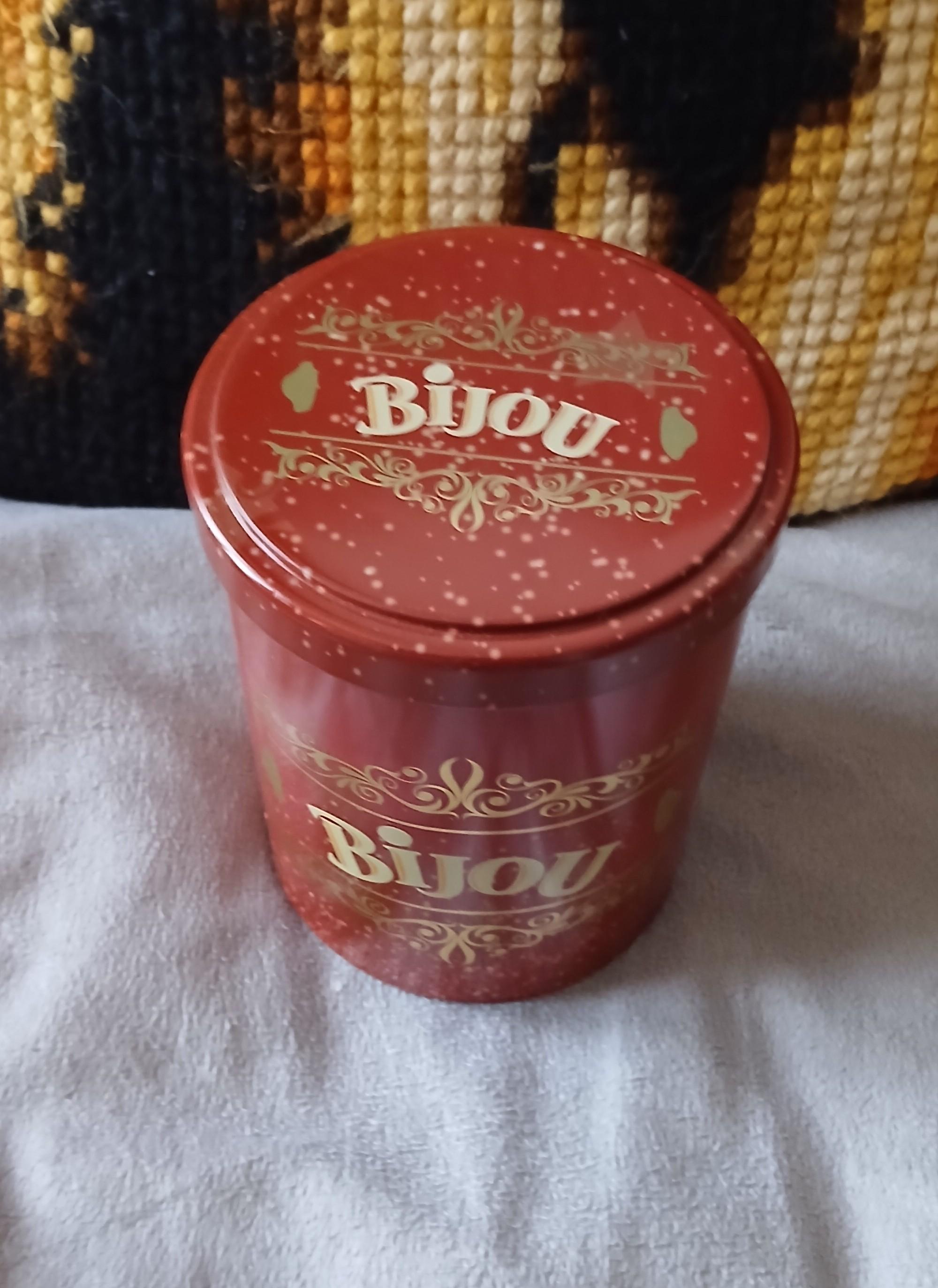 troc de troc boîte en fer image 0