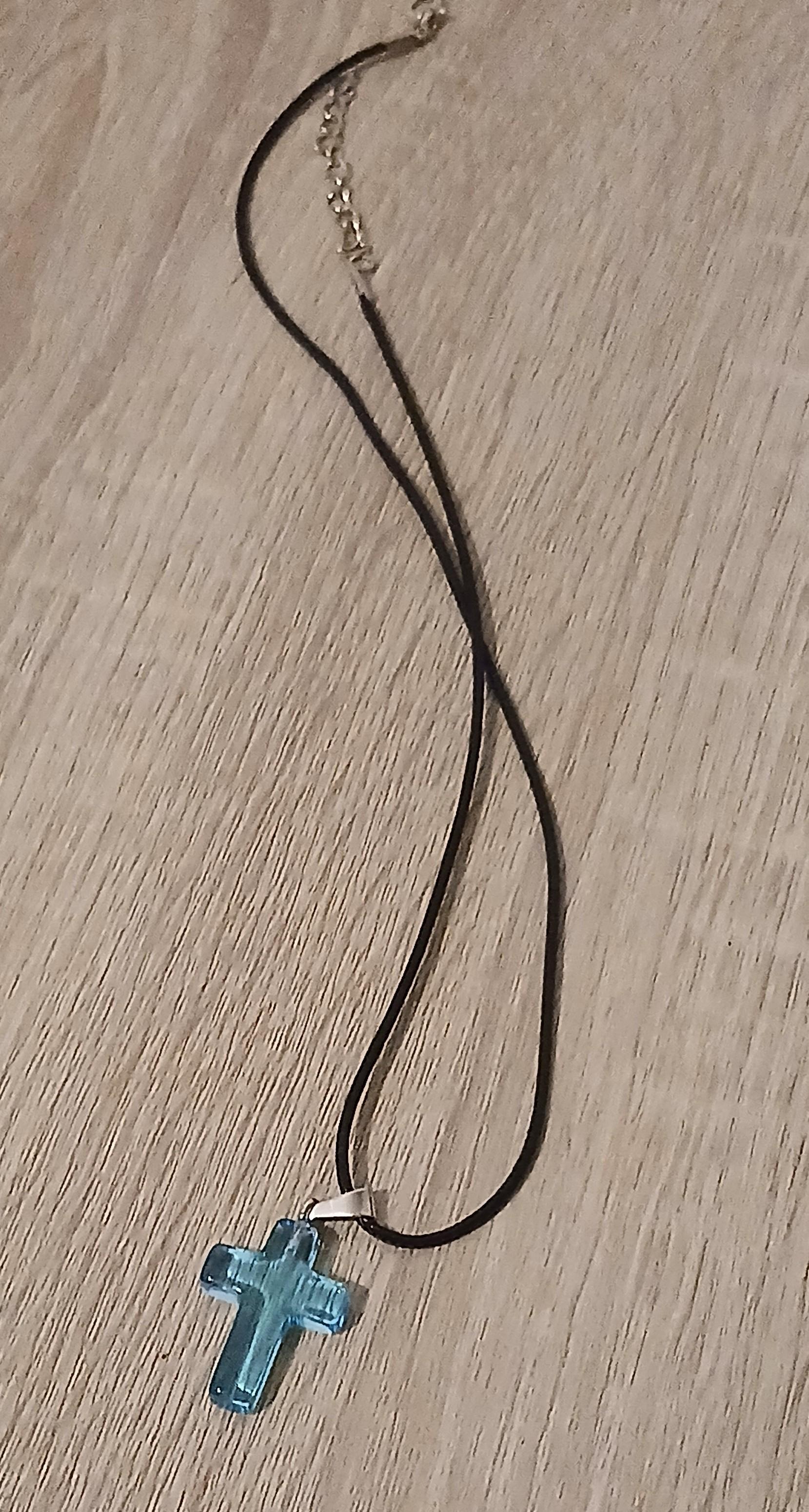 troc de troc collier femme " croix " image 0