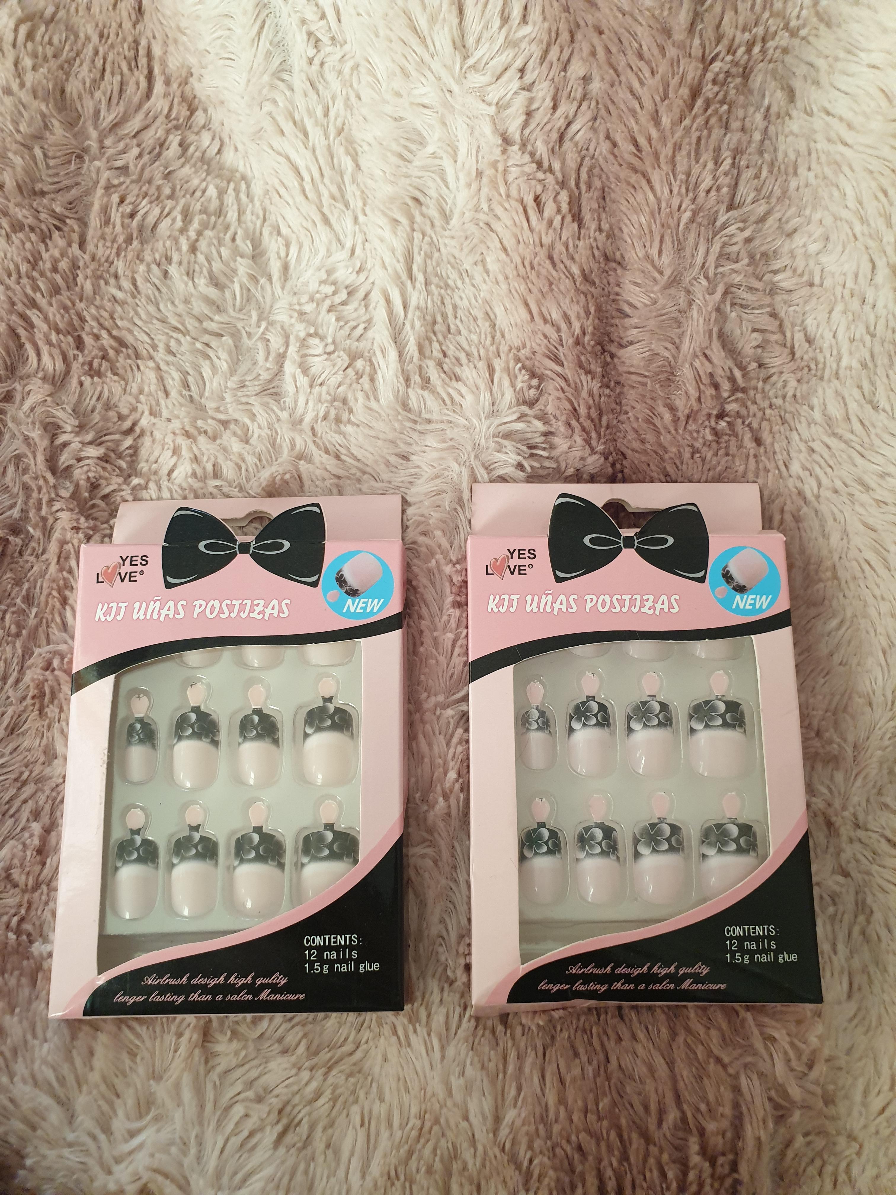 troc de troc lot de 2 boîtes de faux ongles image 0