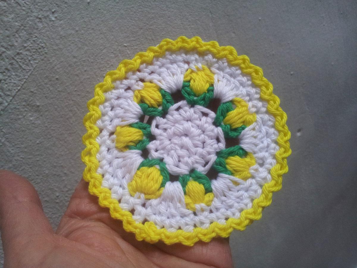 troc de troc petit napperon avec fleurs au crochet fait main neuf (#23) image 0