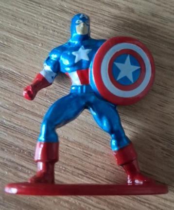troc de troc *reserve* petite figurine métal marvel captain america image 0