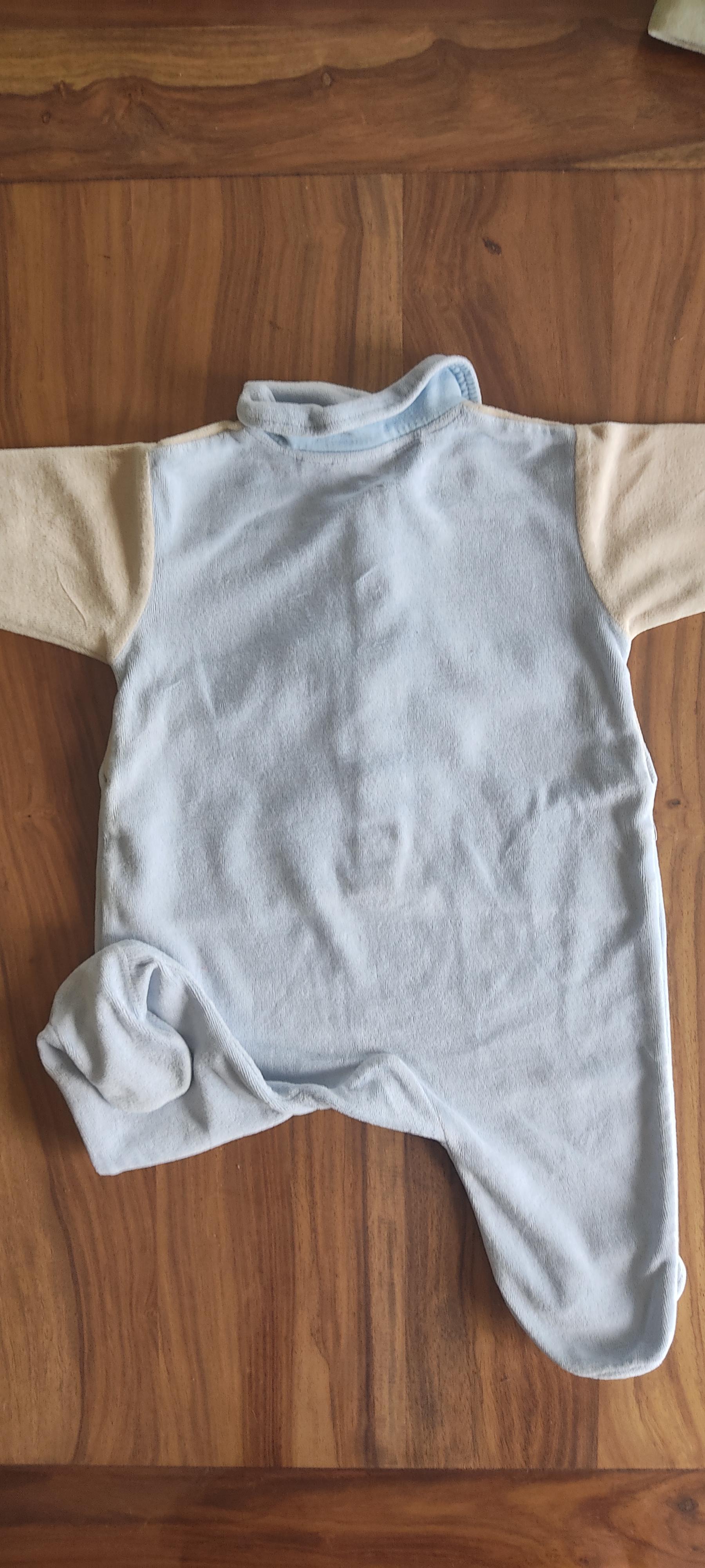 troc de troc pyjama bébé taille 6 mois image 2