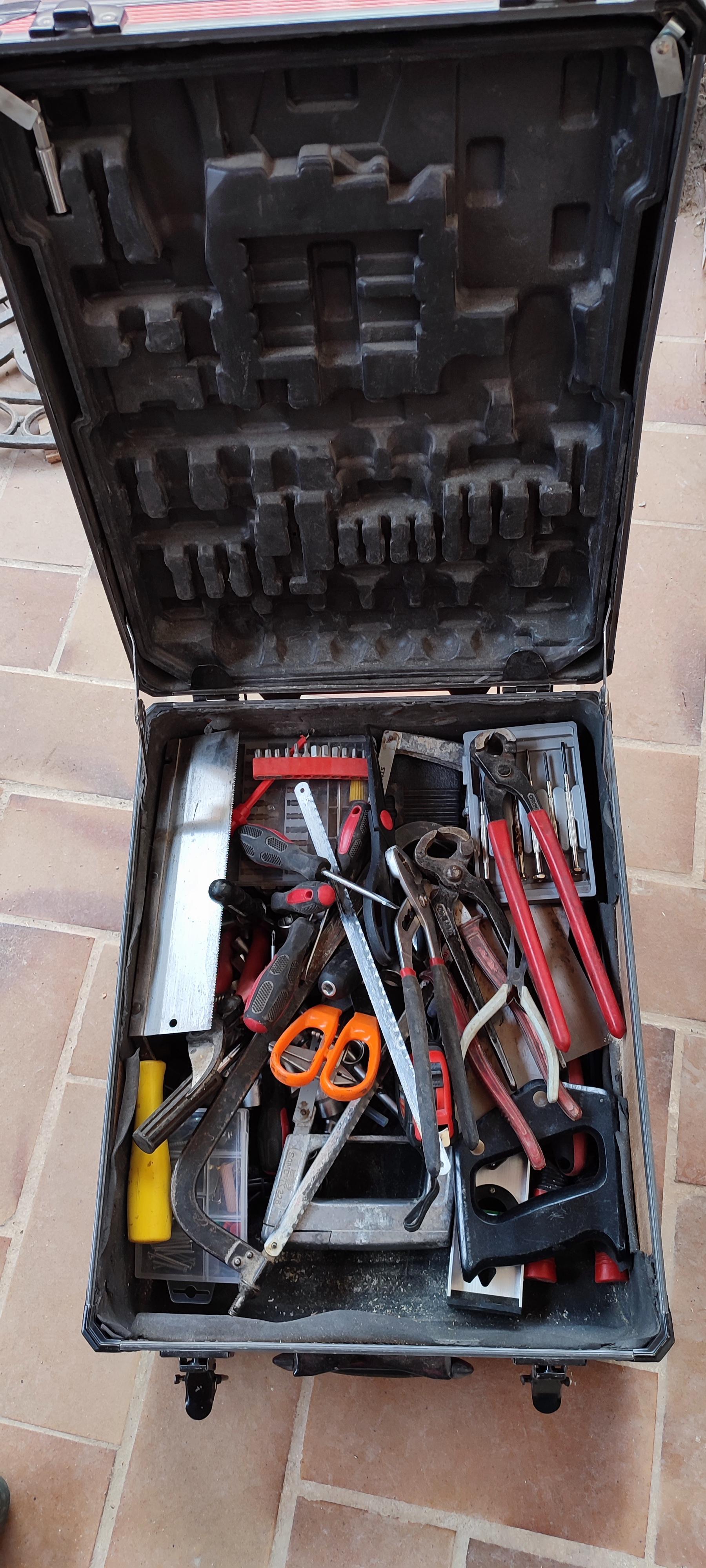 troc de troc petit outillage et électro portatif image 0