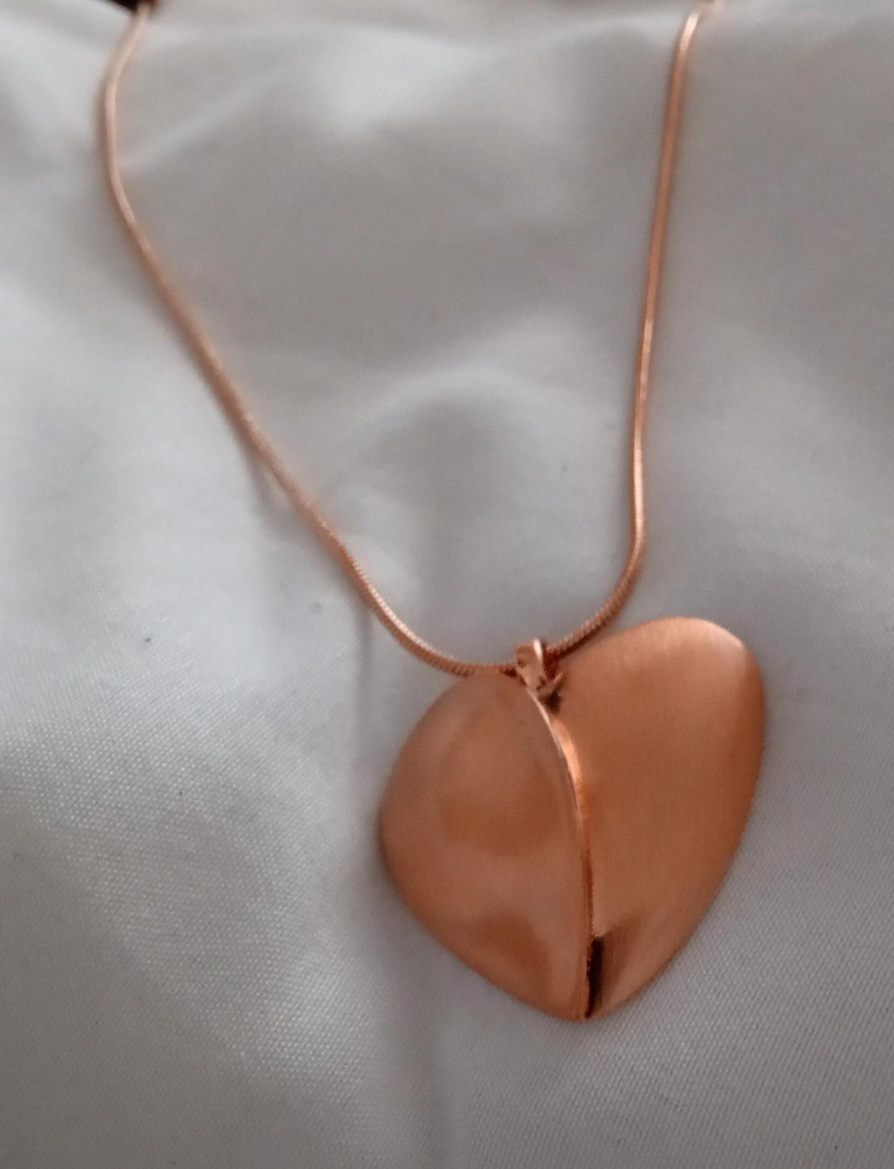 troc de troc reserver  collier femme coeur cuivré image 1