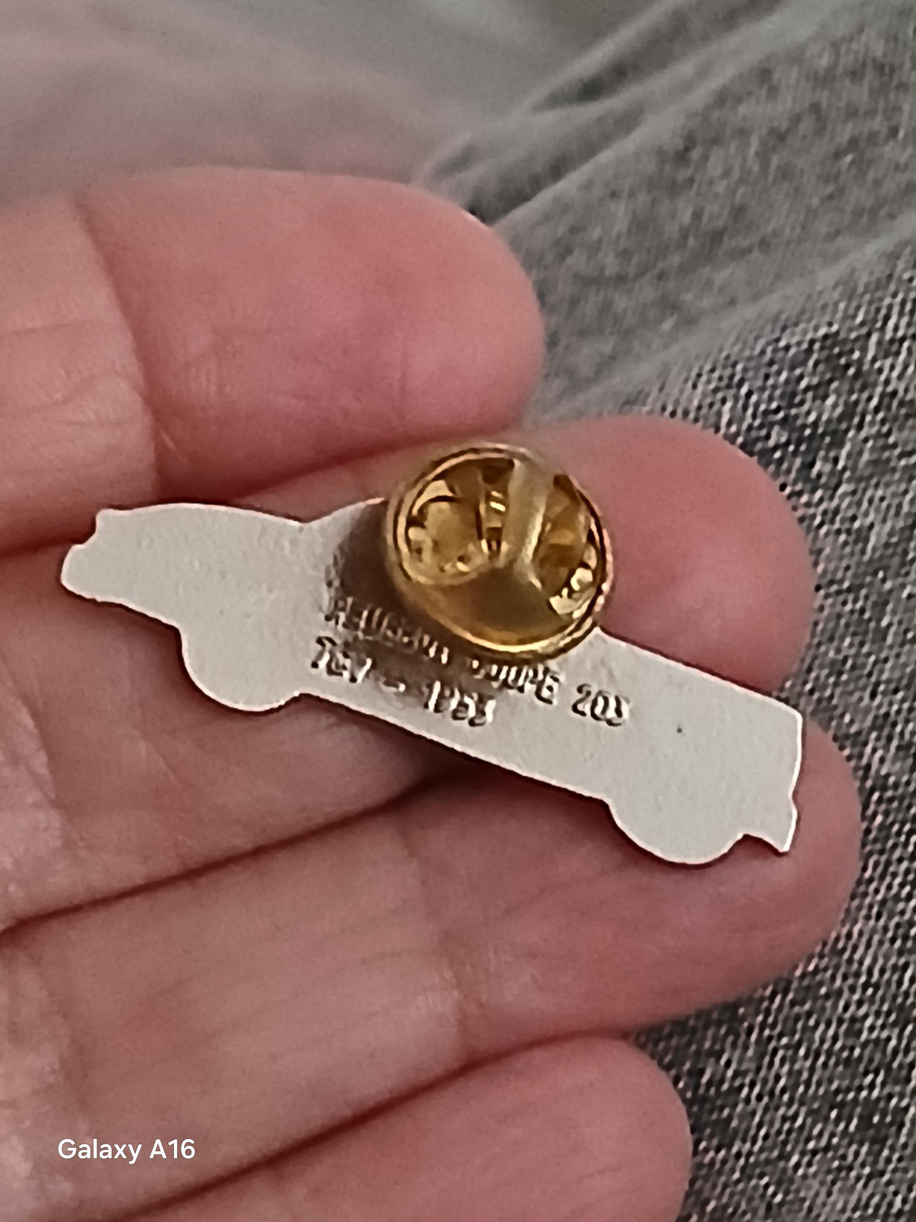 troc de troc reserver sophie un pins image 2