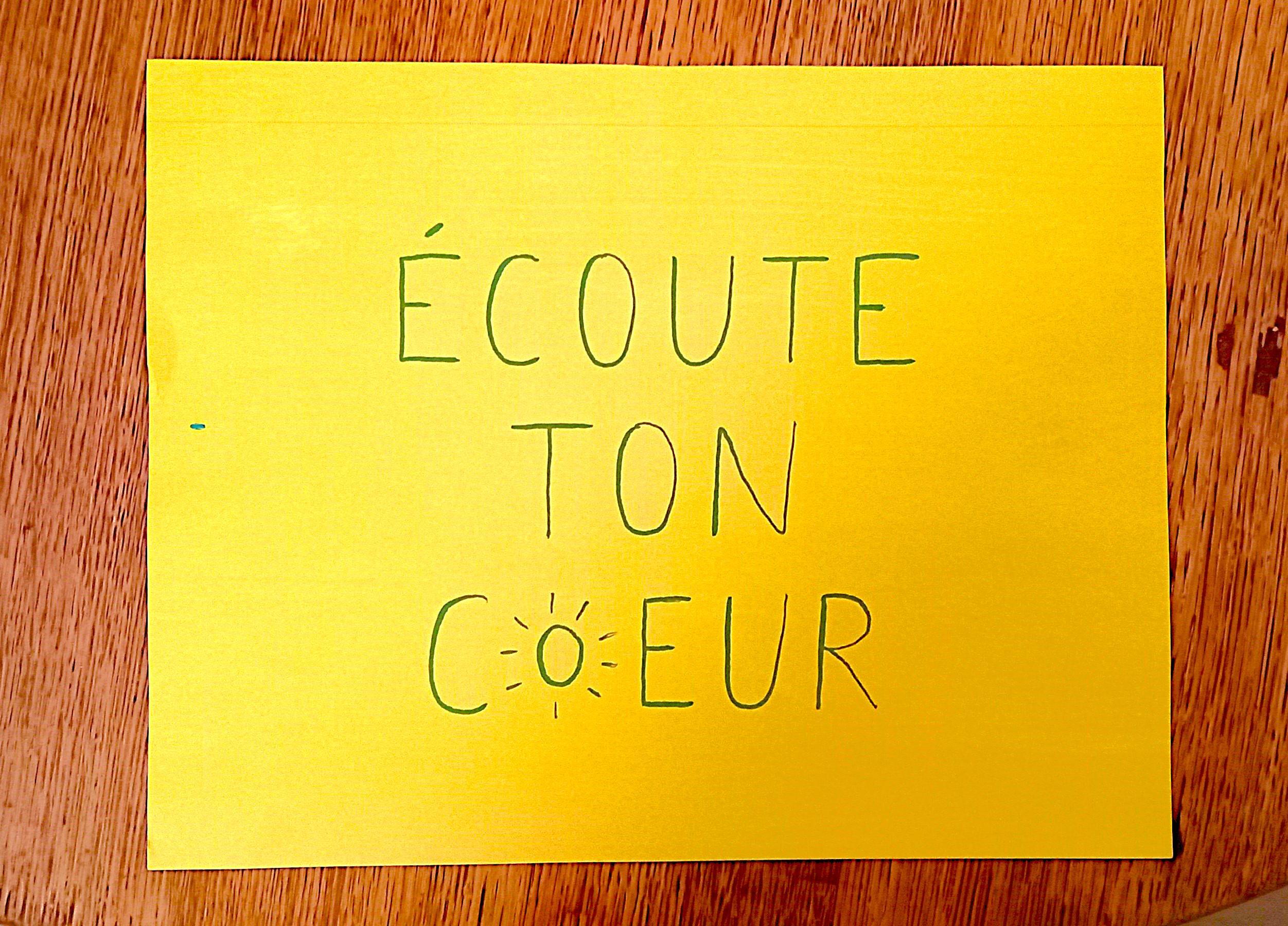 troc de troc affiche "ecoute ton coeur". image 0