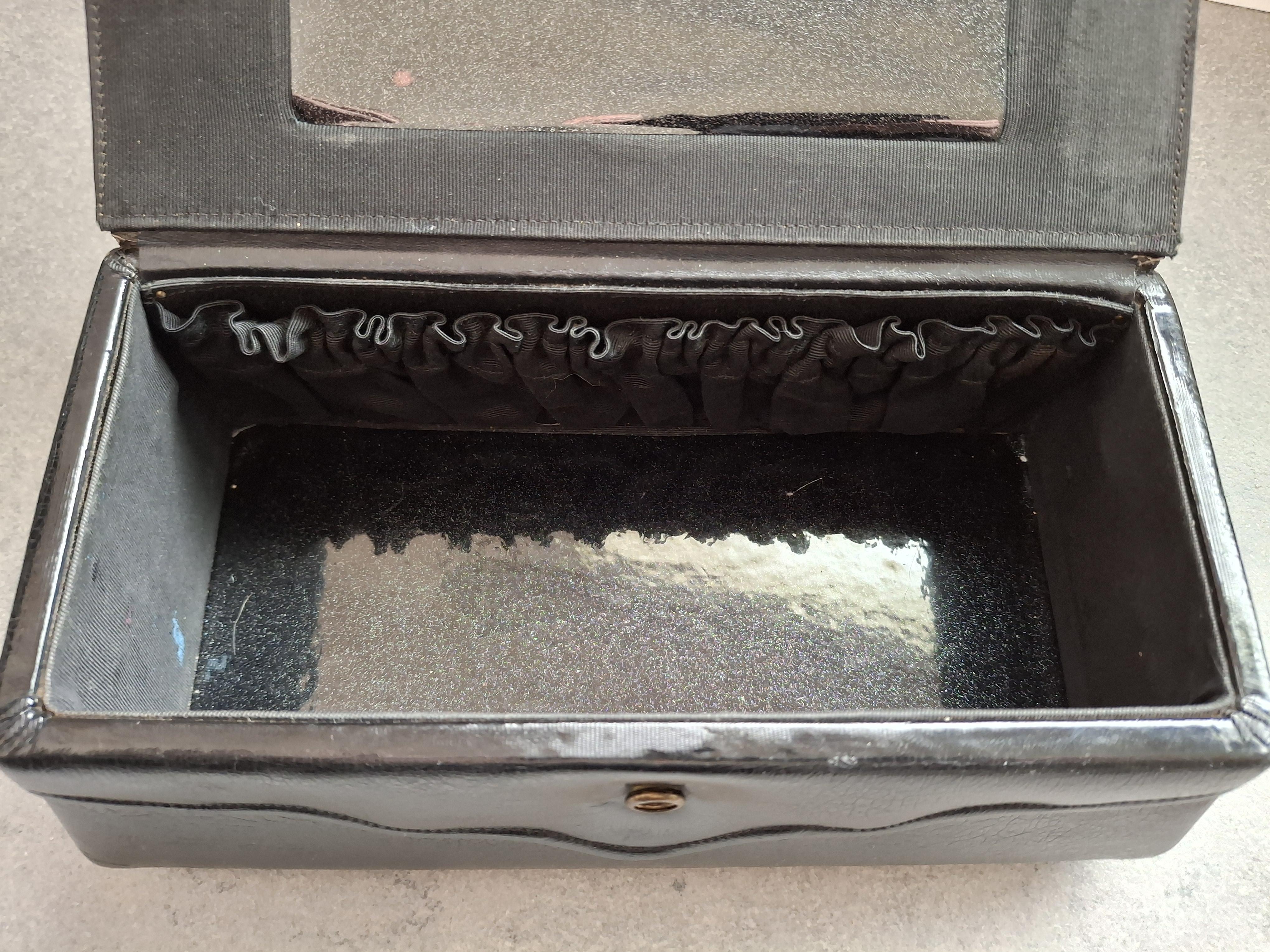 troc de troc coffret simili noir image 2