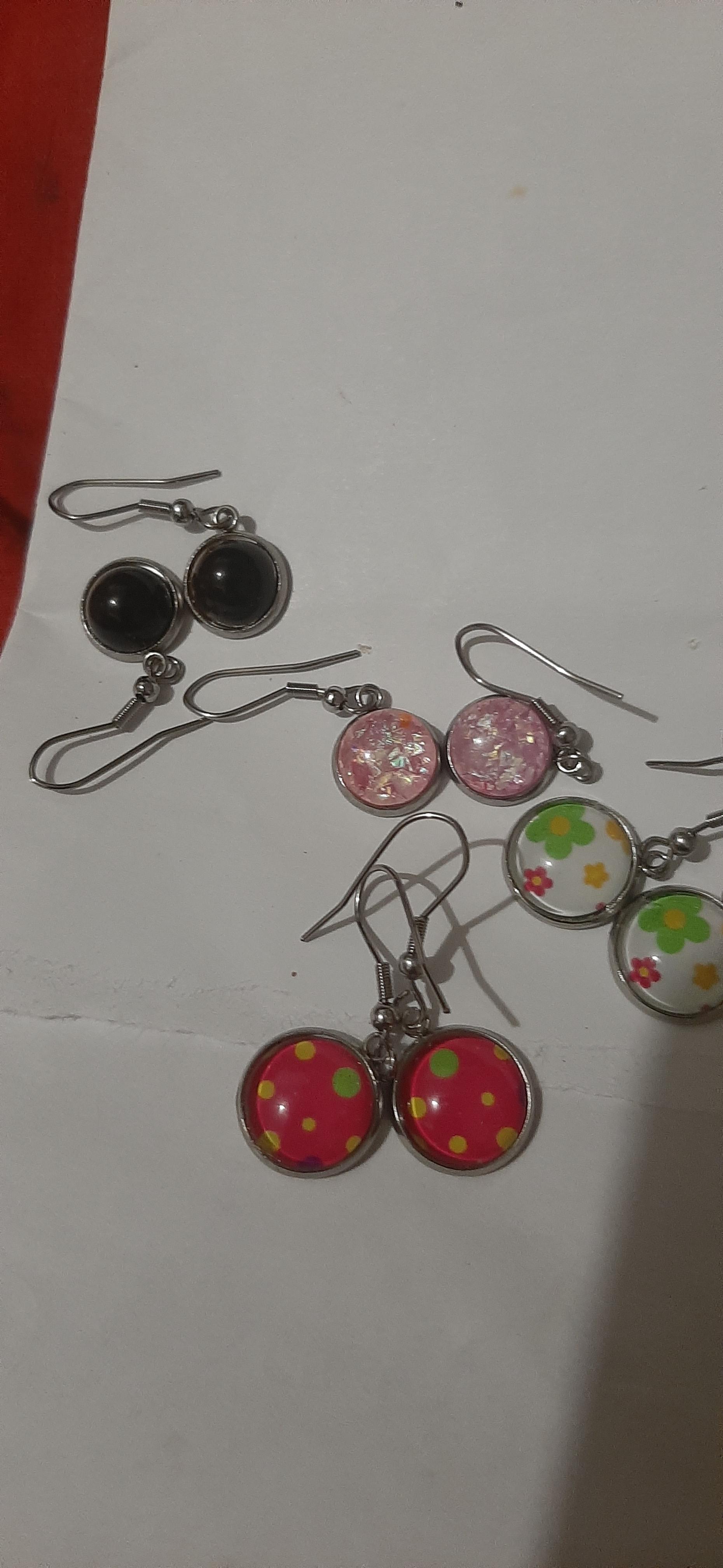 troc de troc lot 4 paires boucles d oreilles image 0