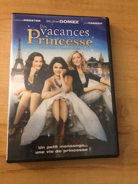 troc de troc dvd des vacances de princesse - selena gomez image 0