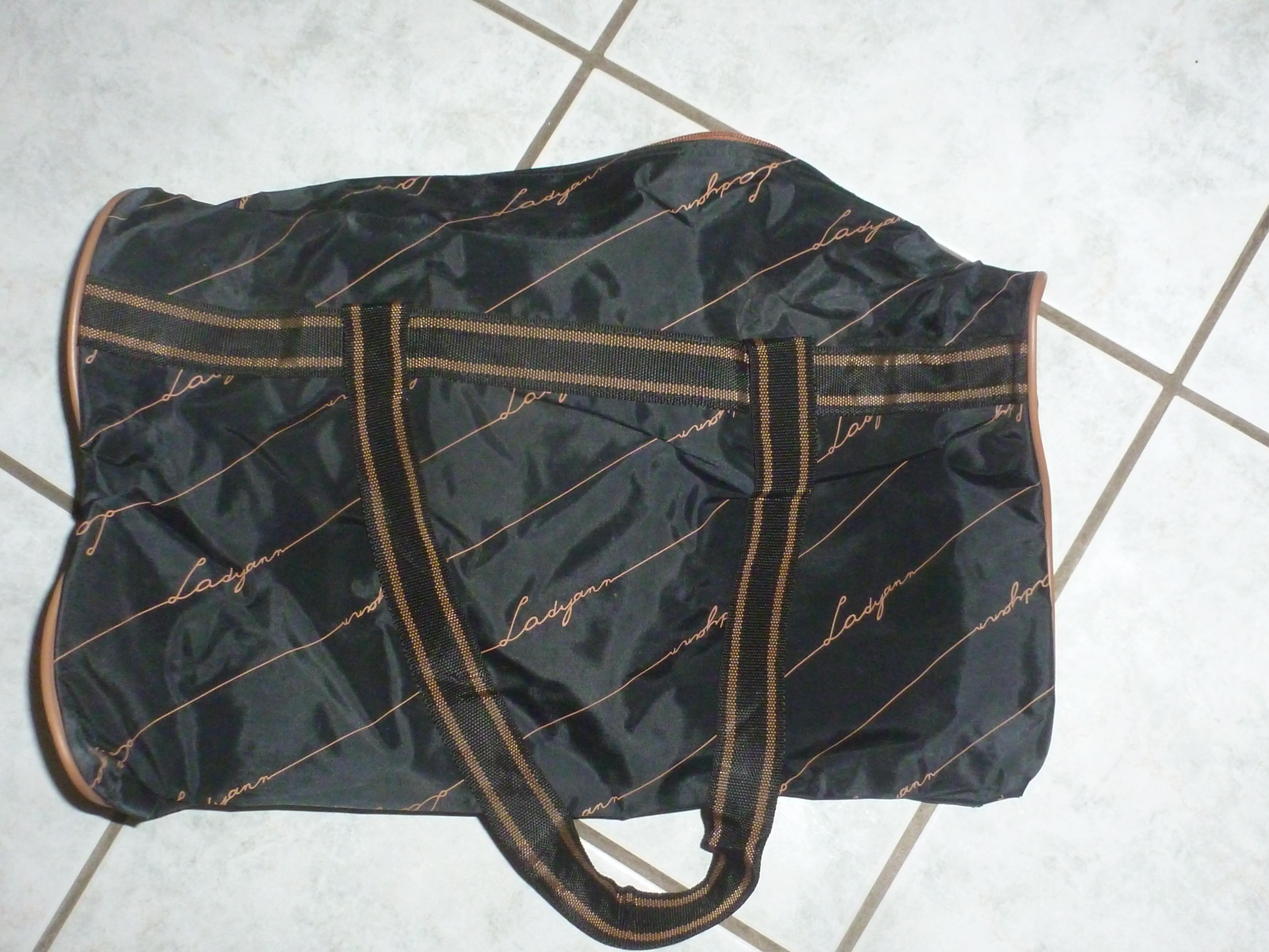 troc de troc petit sac de voyage neuf image 0