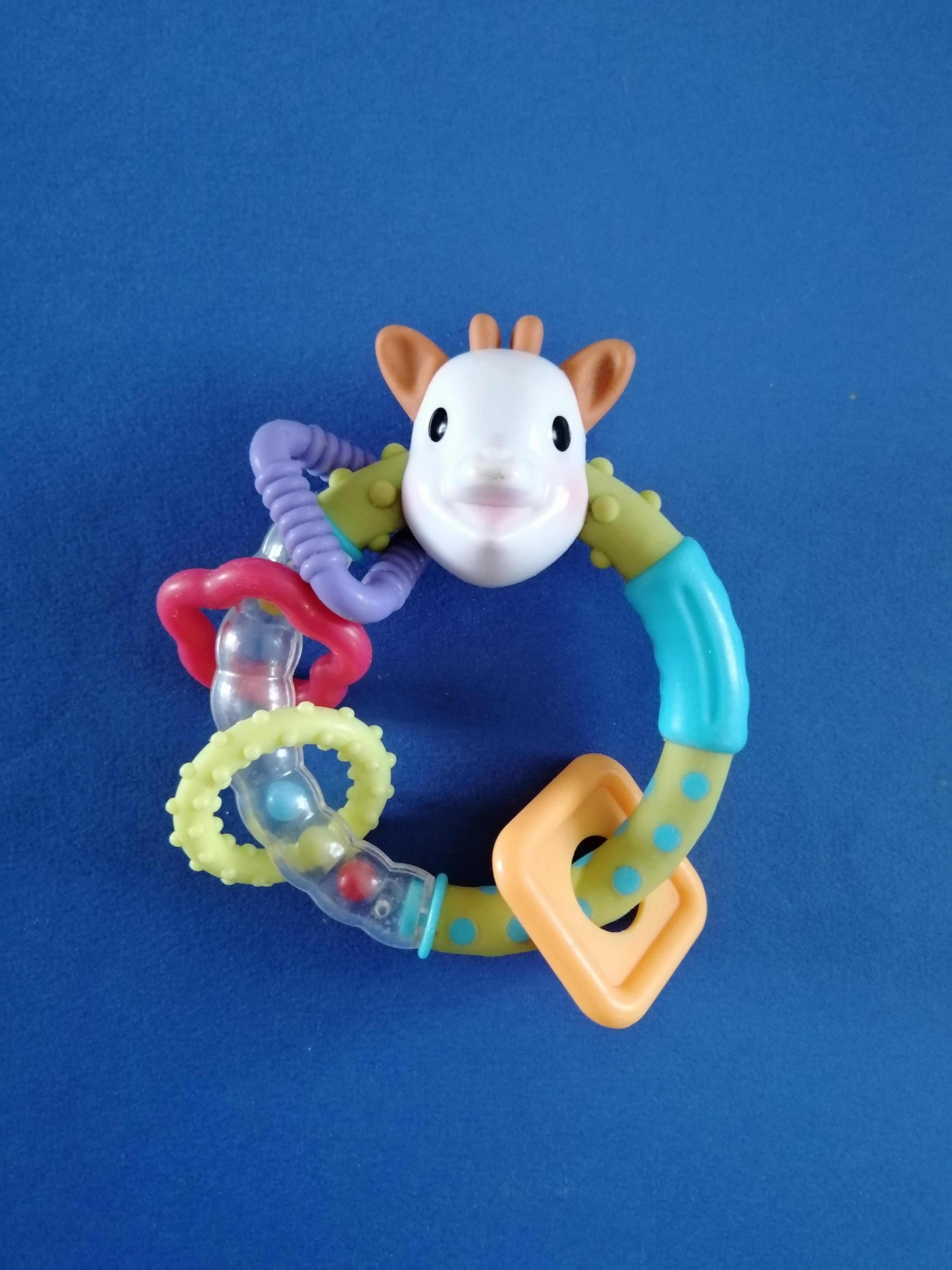 troc de troc réservé a.   anneau bébé 1 image 0