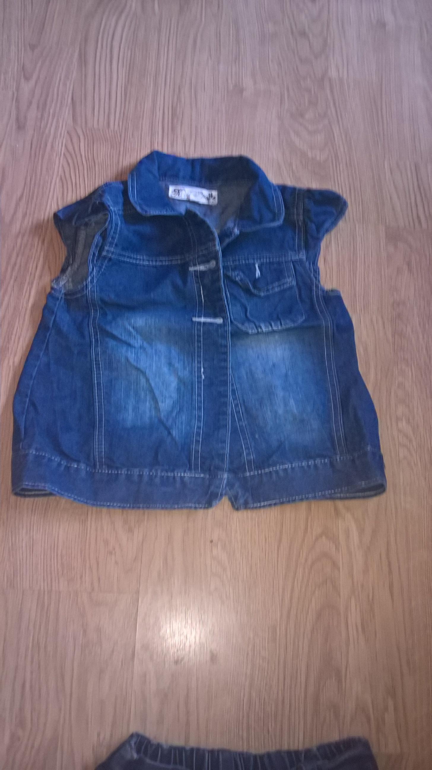 troc de troc veste en jeans sans manche taille 5 ans image 0