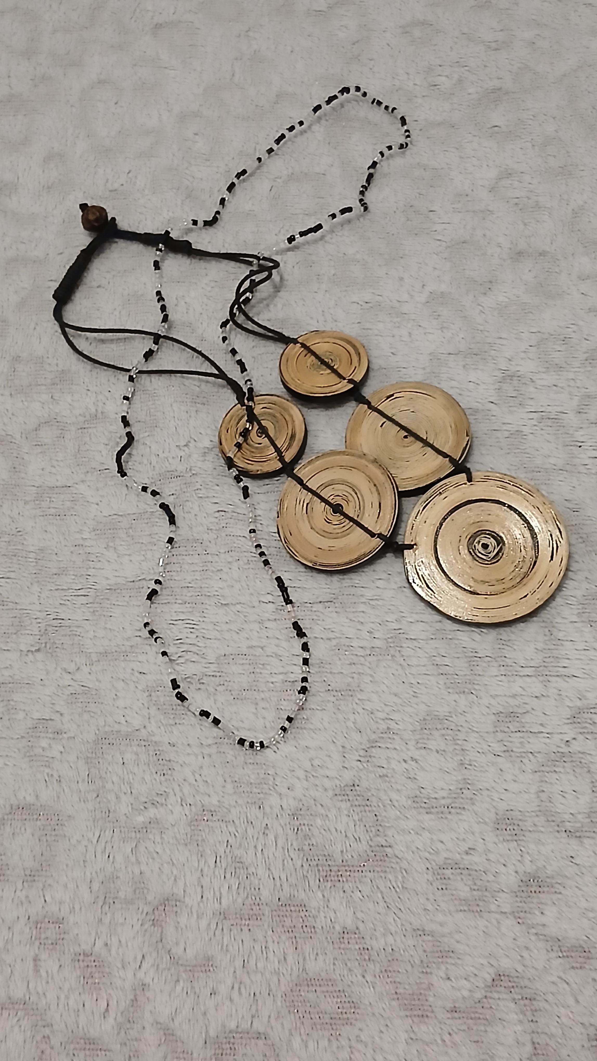 troc de troc reserver lilas lots de colliers image 0