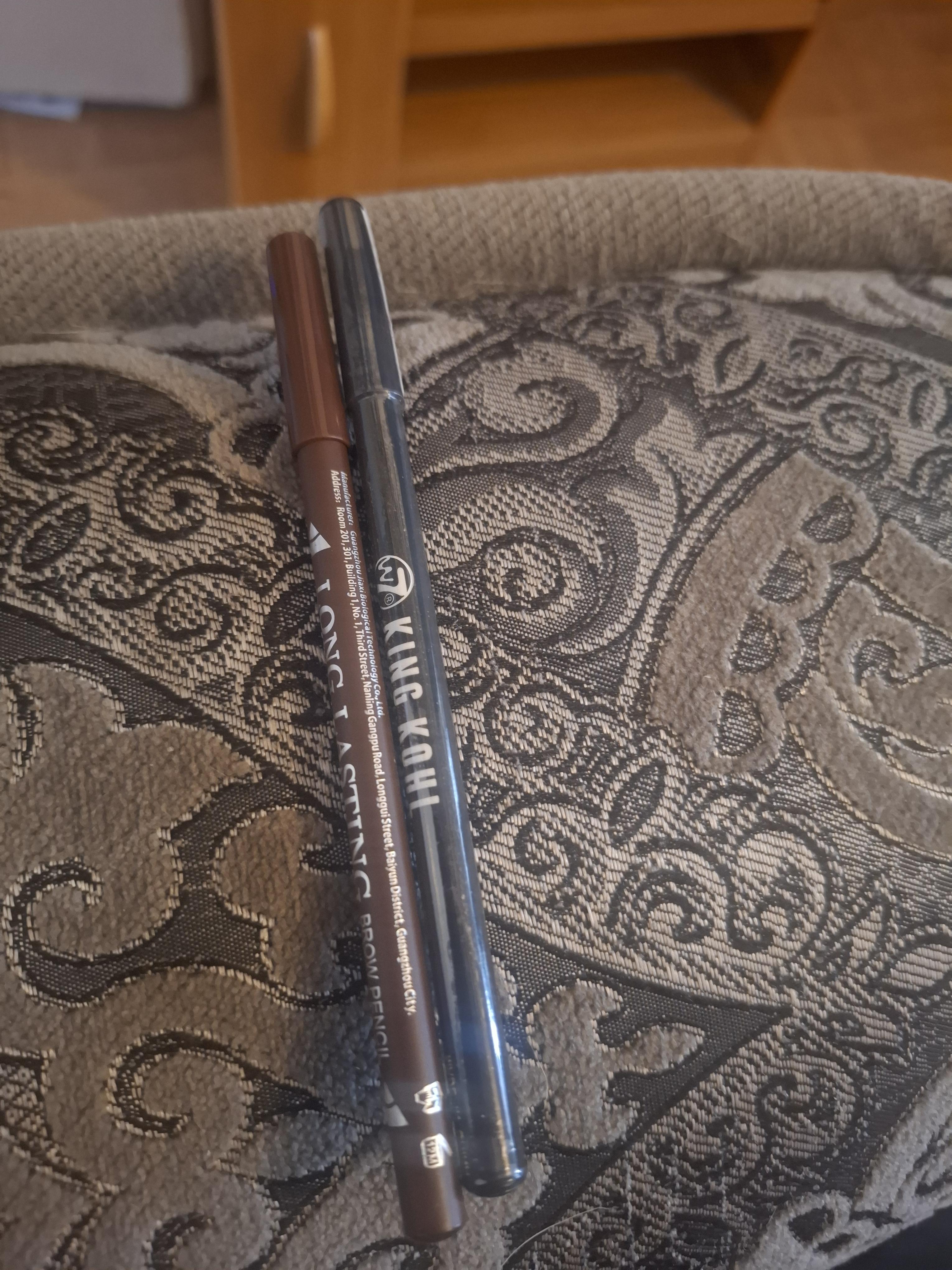 troc de troc crayon noir + marron image 0