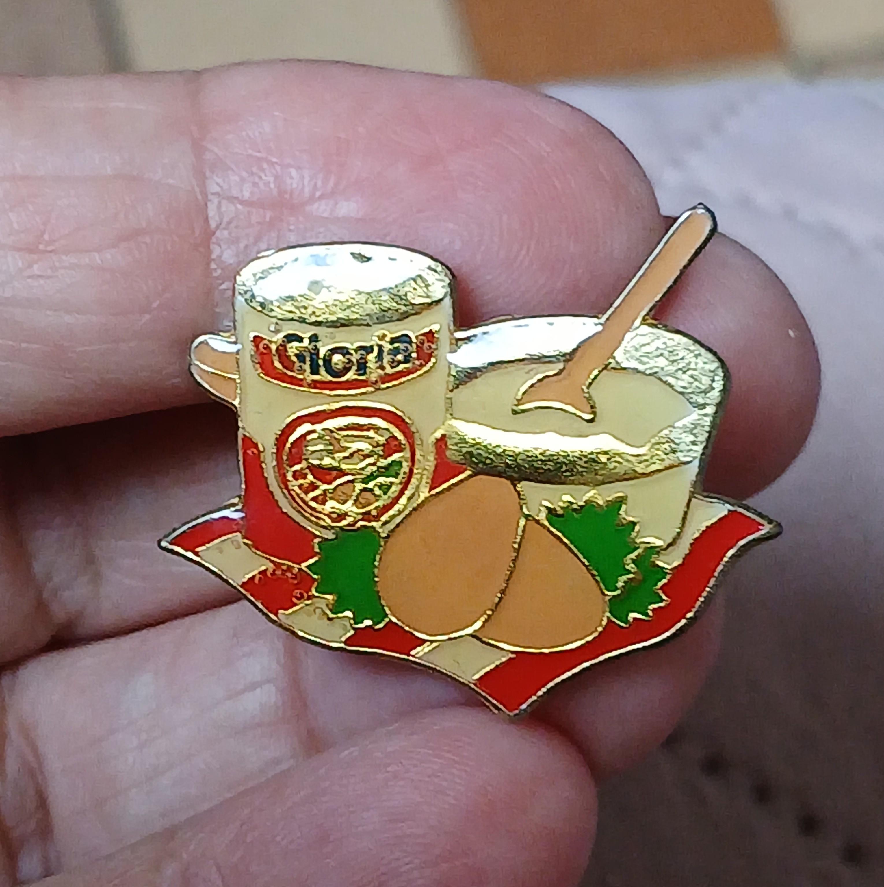 troc de troc reserver. pins  ' gloria ' image 0