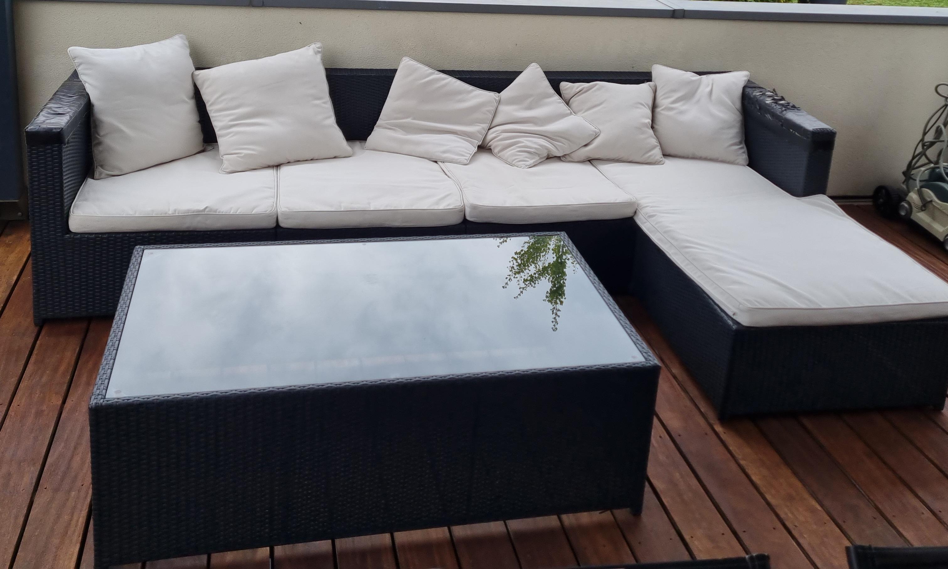 troc de troc troc salon de jardin complet contre noisettes image 0