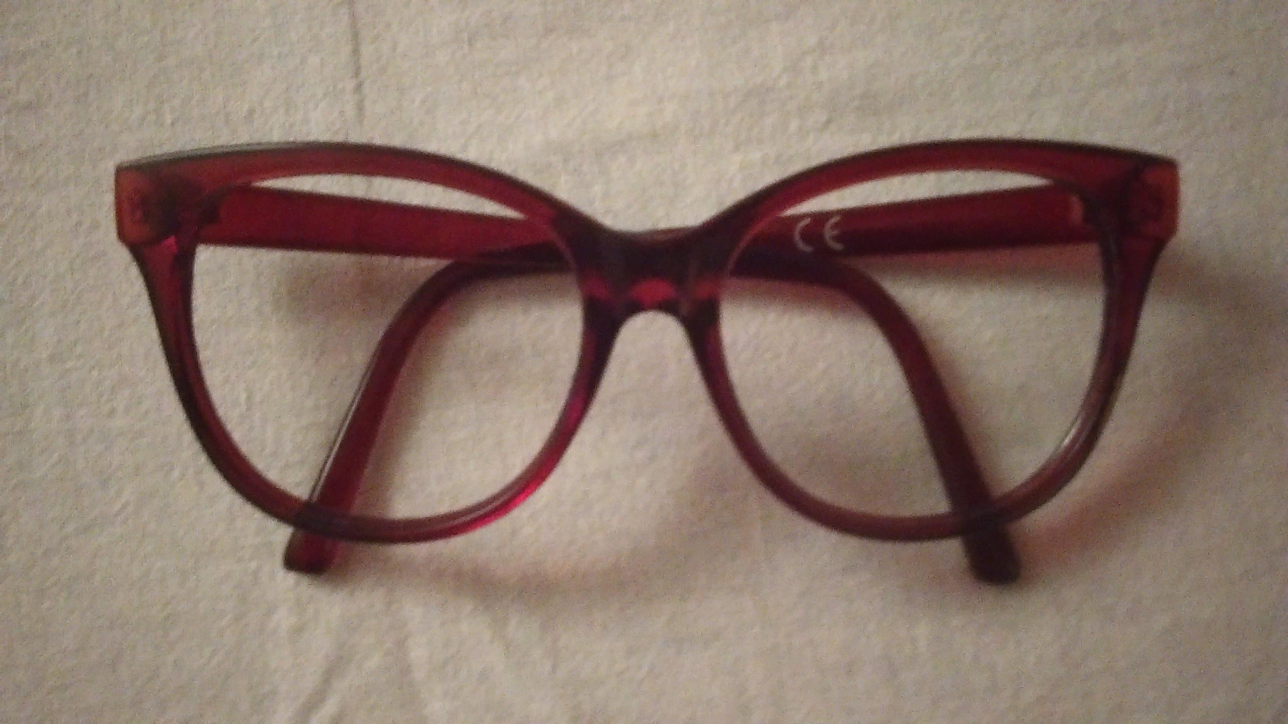 troc de troc monture de lunettes rouge bordeaux translucide. image 0