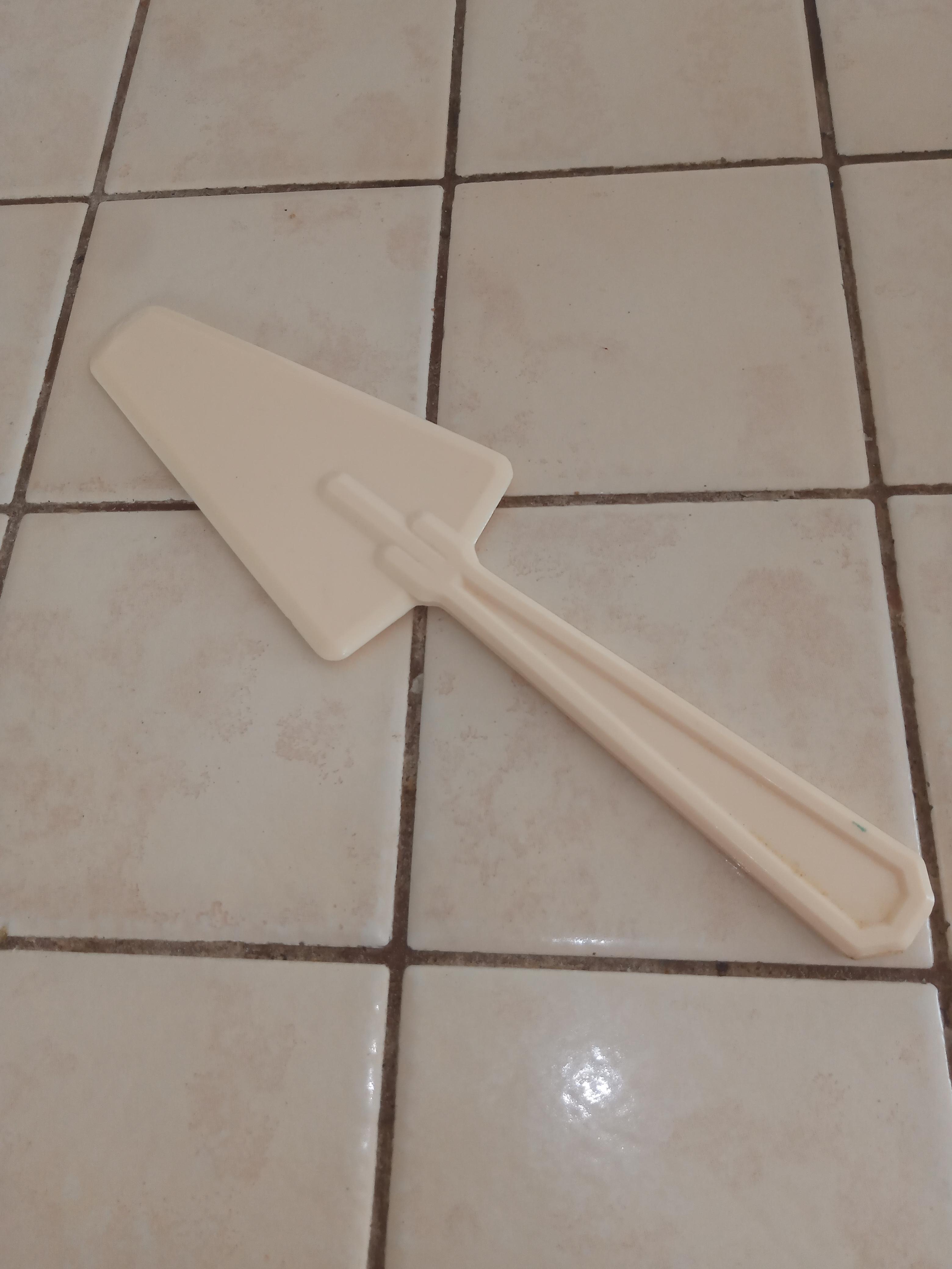 troc de troc pelle tarte plastique image 0