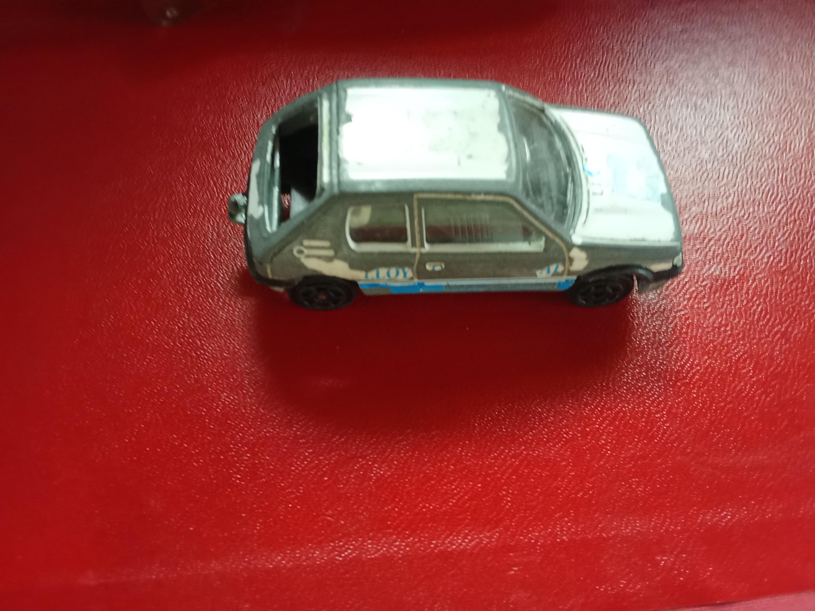 troc de troc peugeot 308 gti échelle 1/43 en l'etat réserver marylou image 2