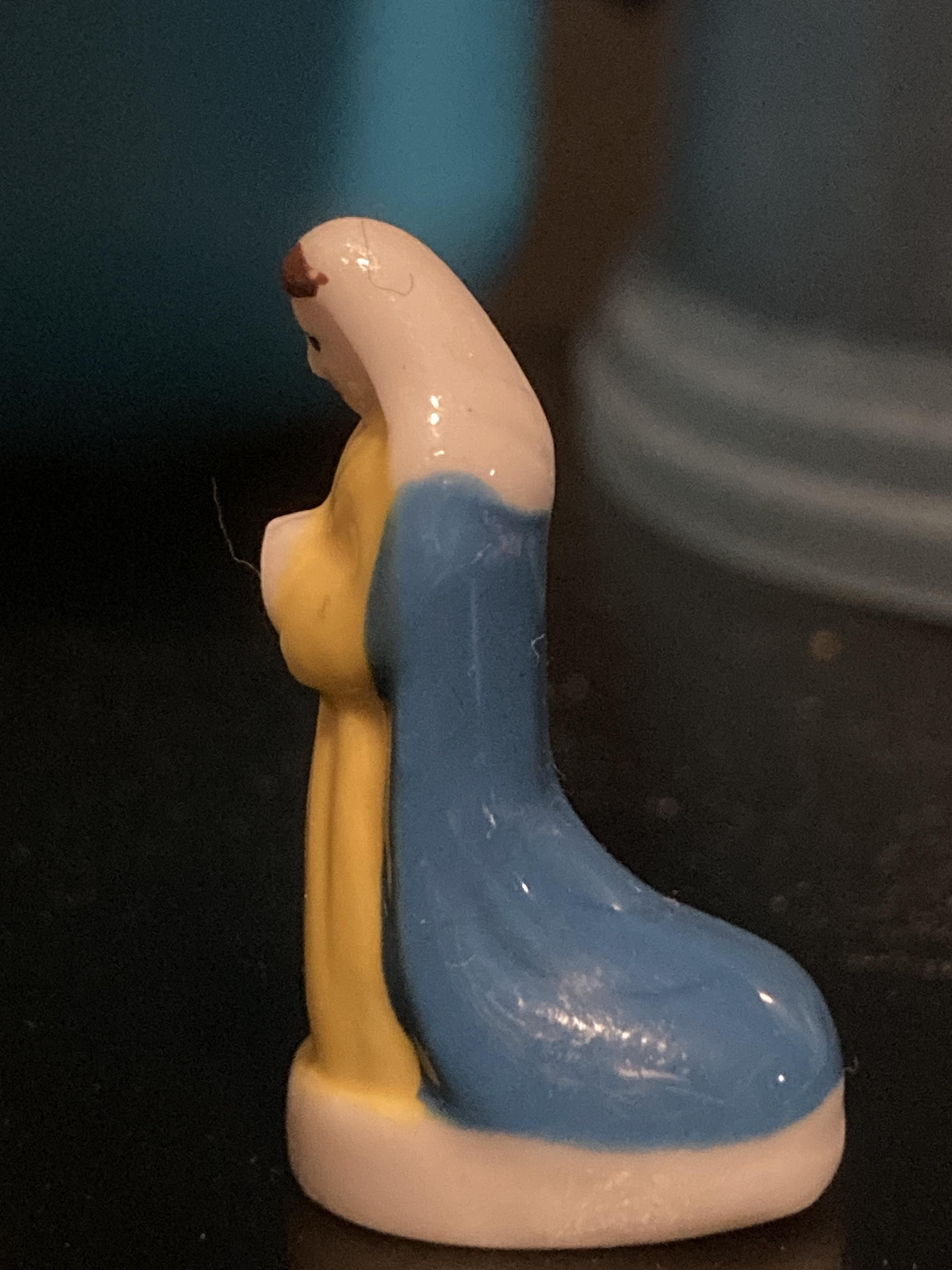 troc de troc fève soeur priant image 2