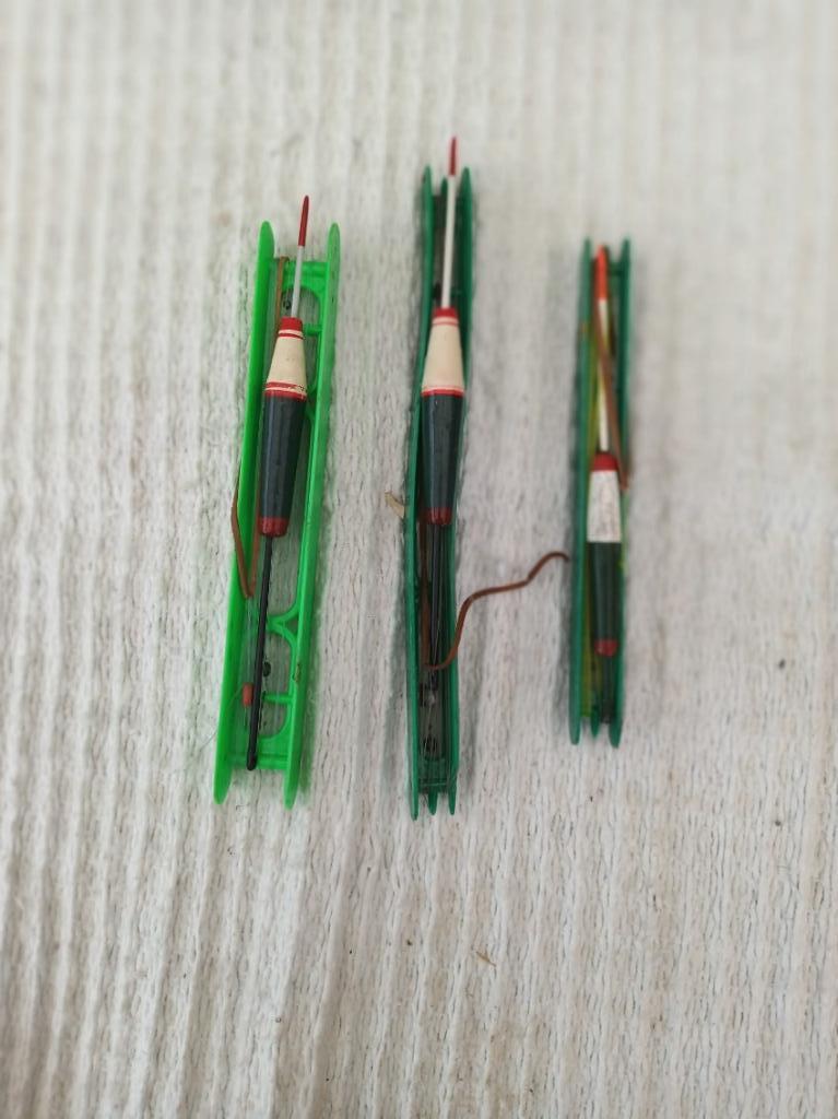 troc de troc loisirs pêche - lot lignes + flotteur image 0
