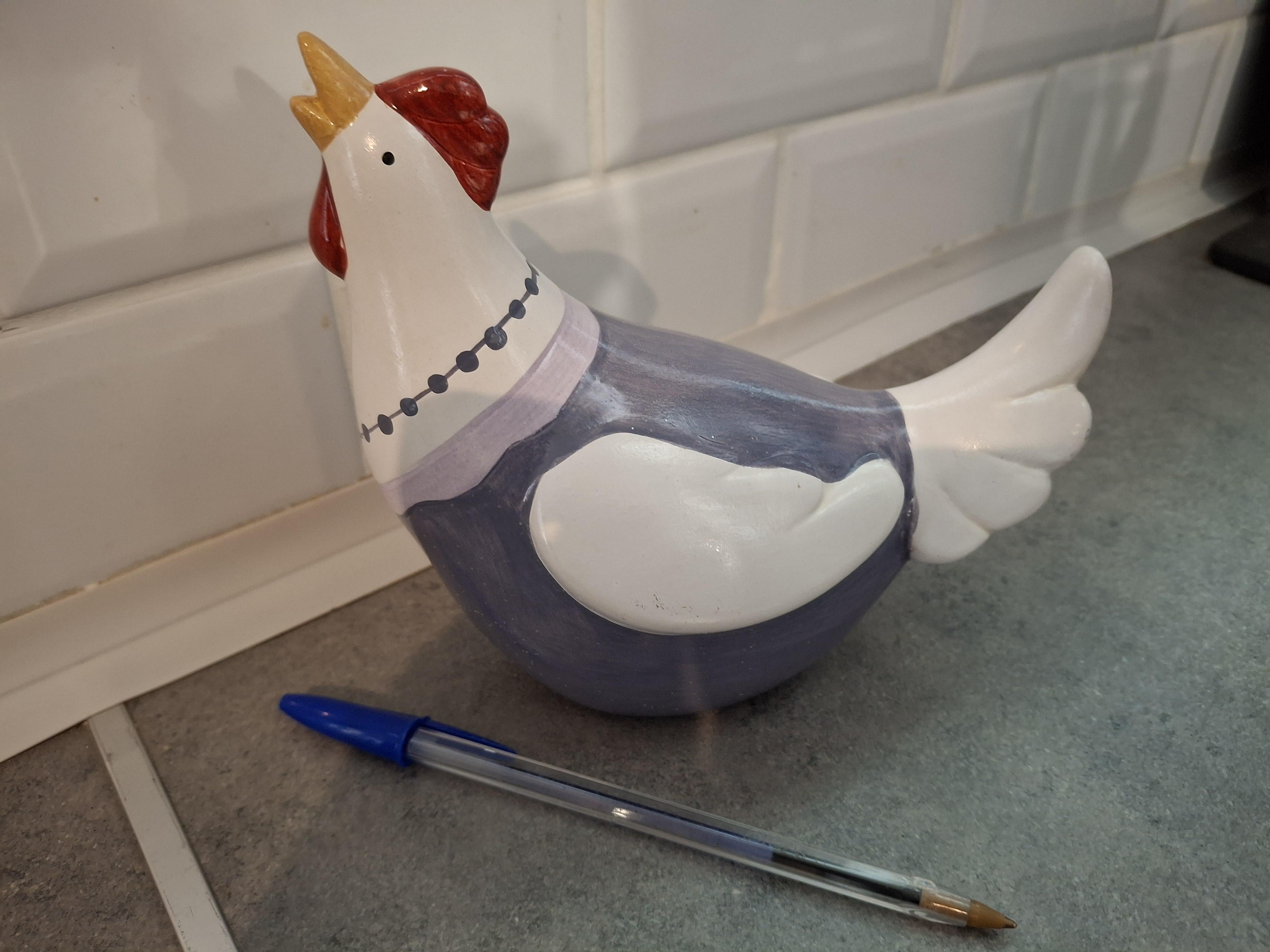 troc de troc poule amadeus image 0