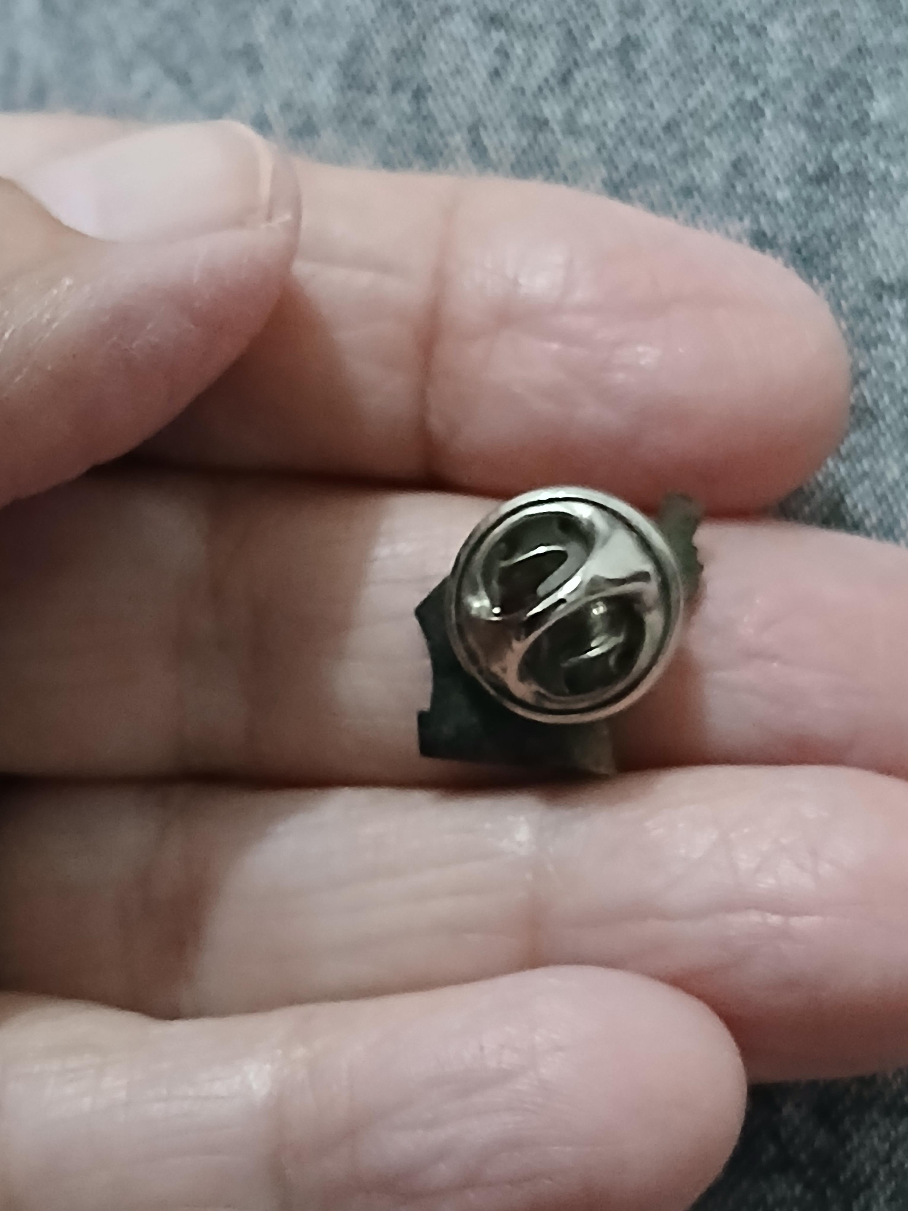 troc de troc un pins image 2