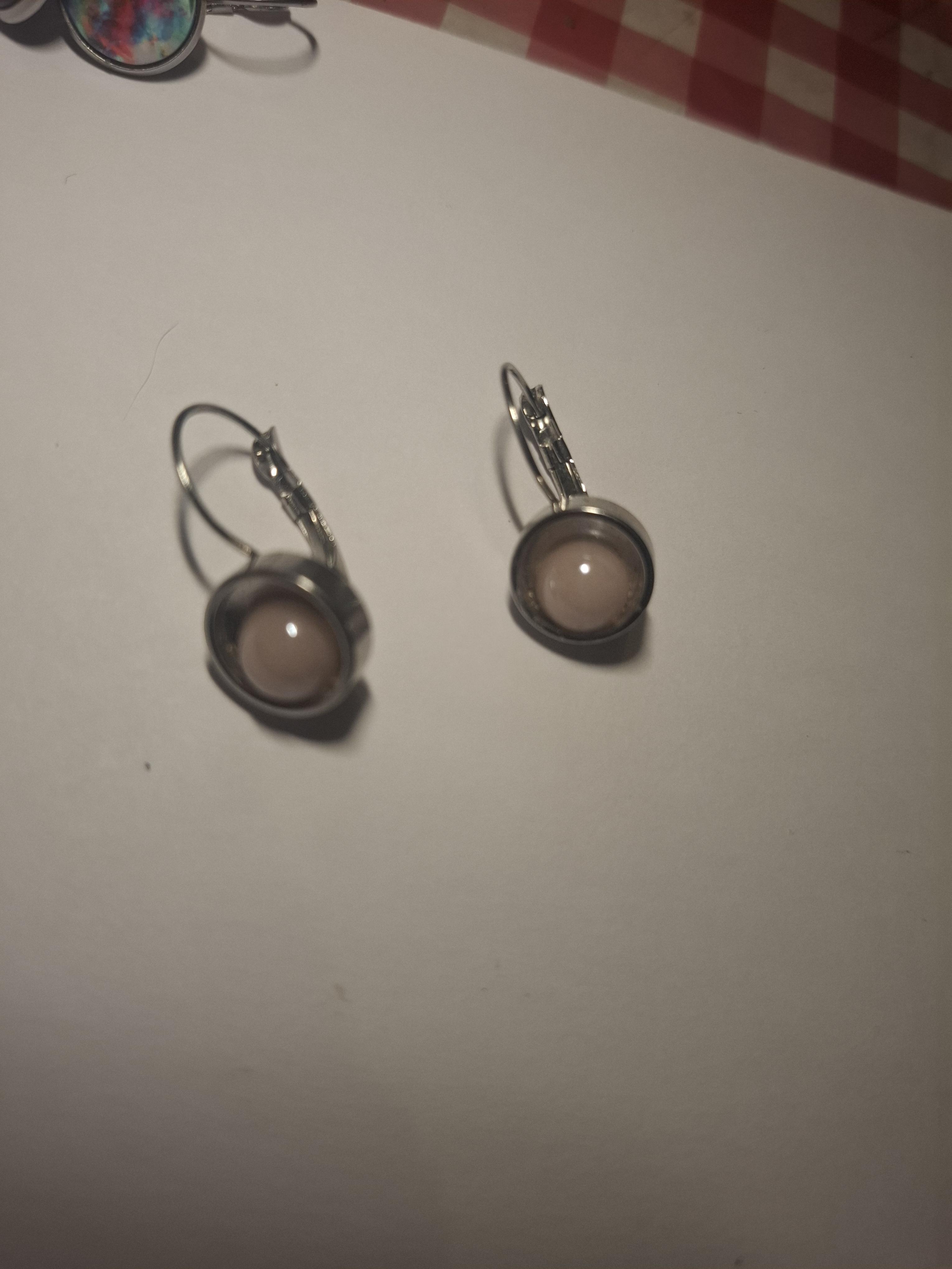 troc de troc boucles d'oreilles image 0