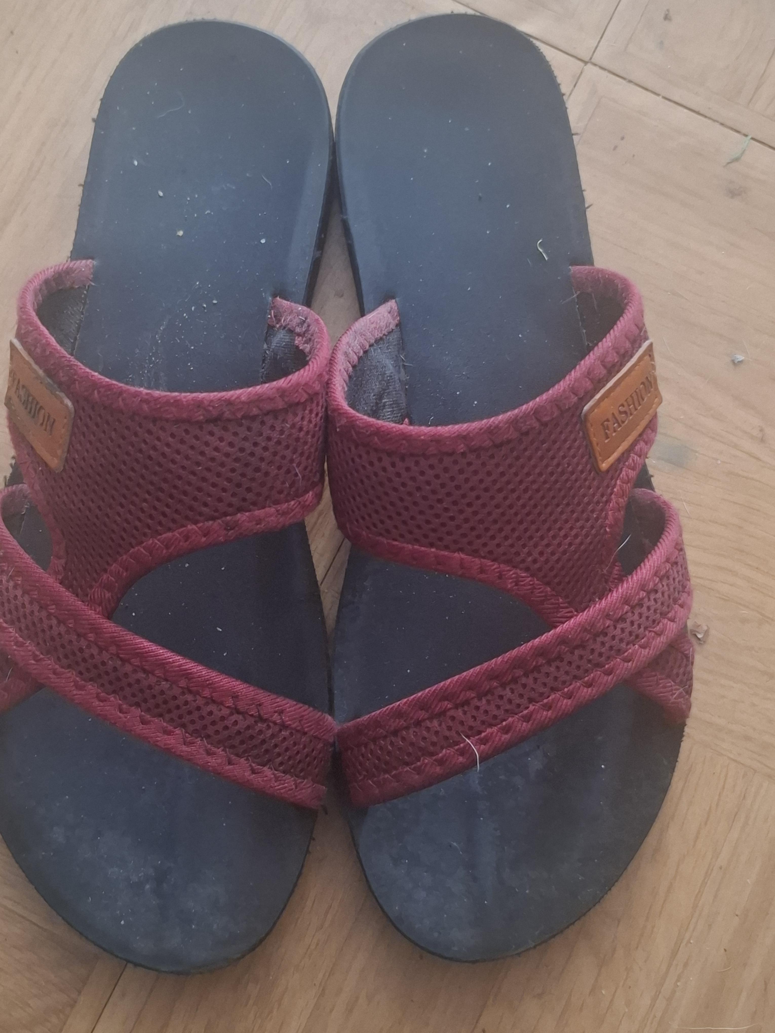 troc de troc claquette taille 39 image 0
