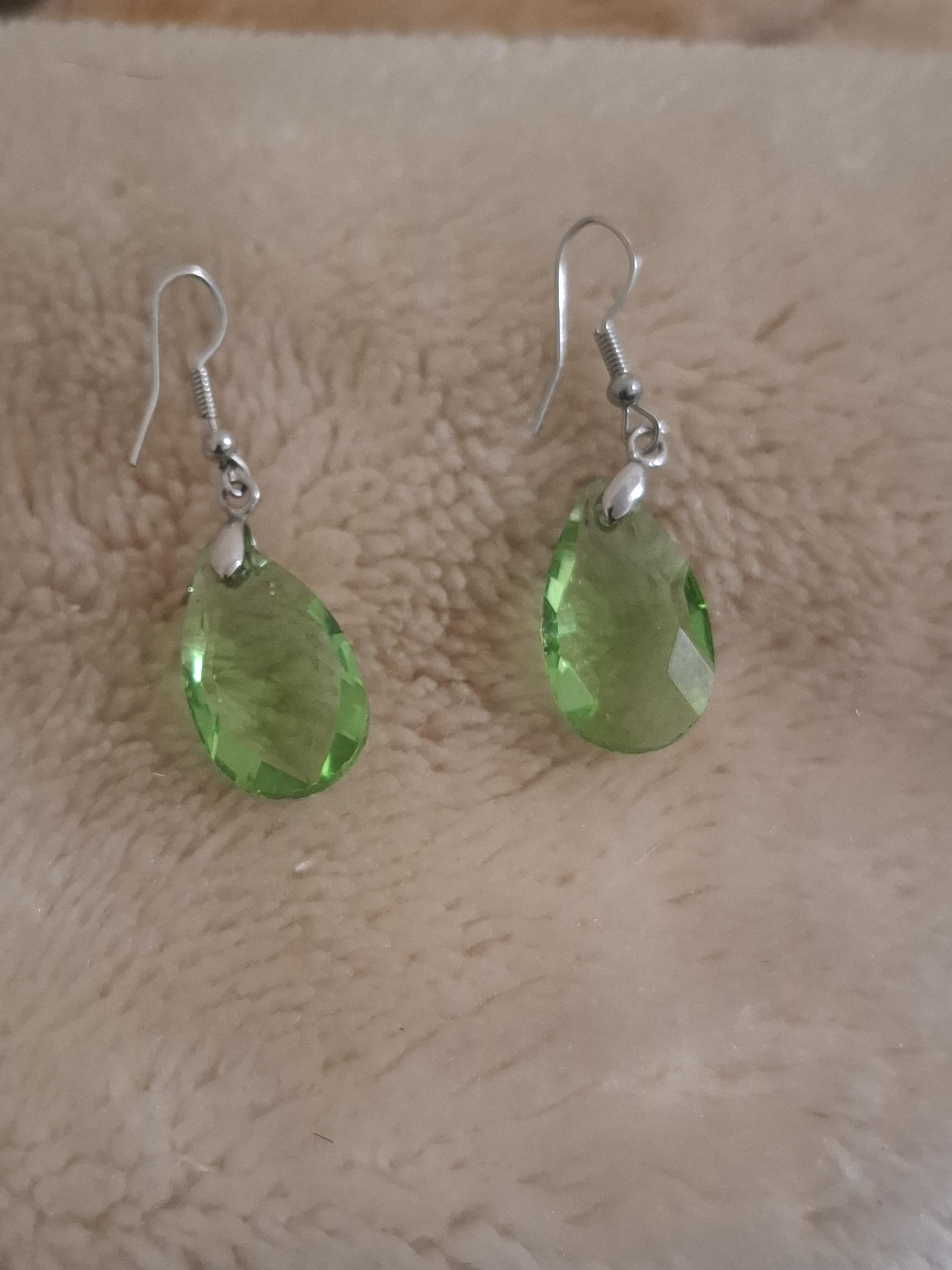 troc de troc boucles d'oreilles image 0