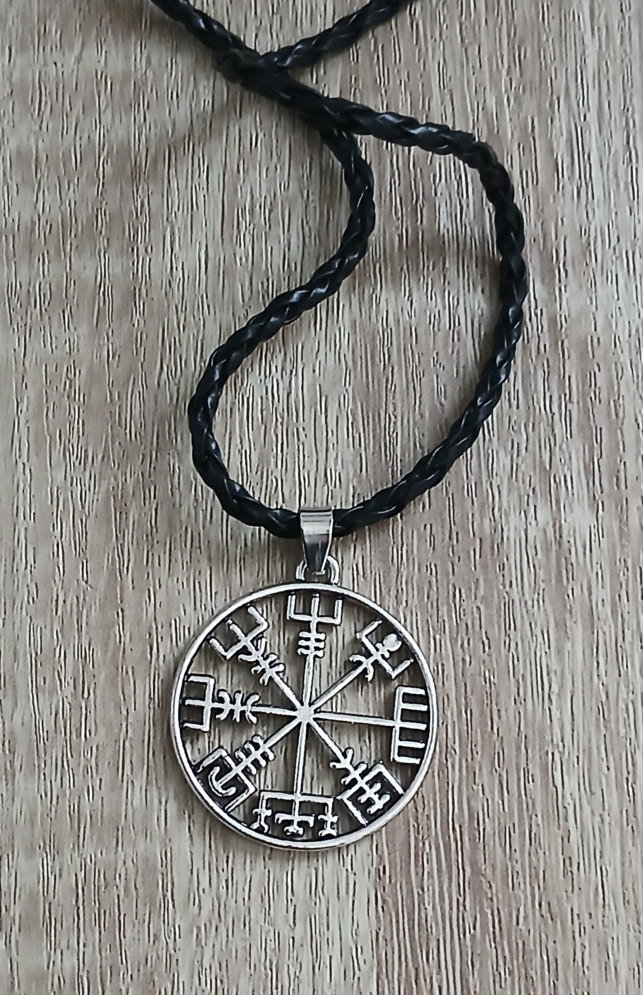 troc de troc collier femme image 1